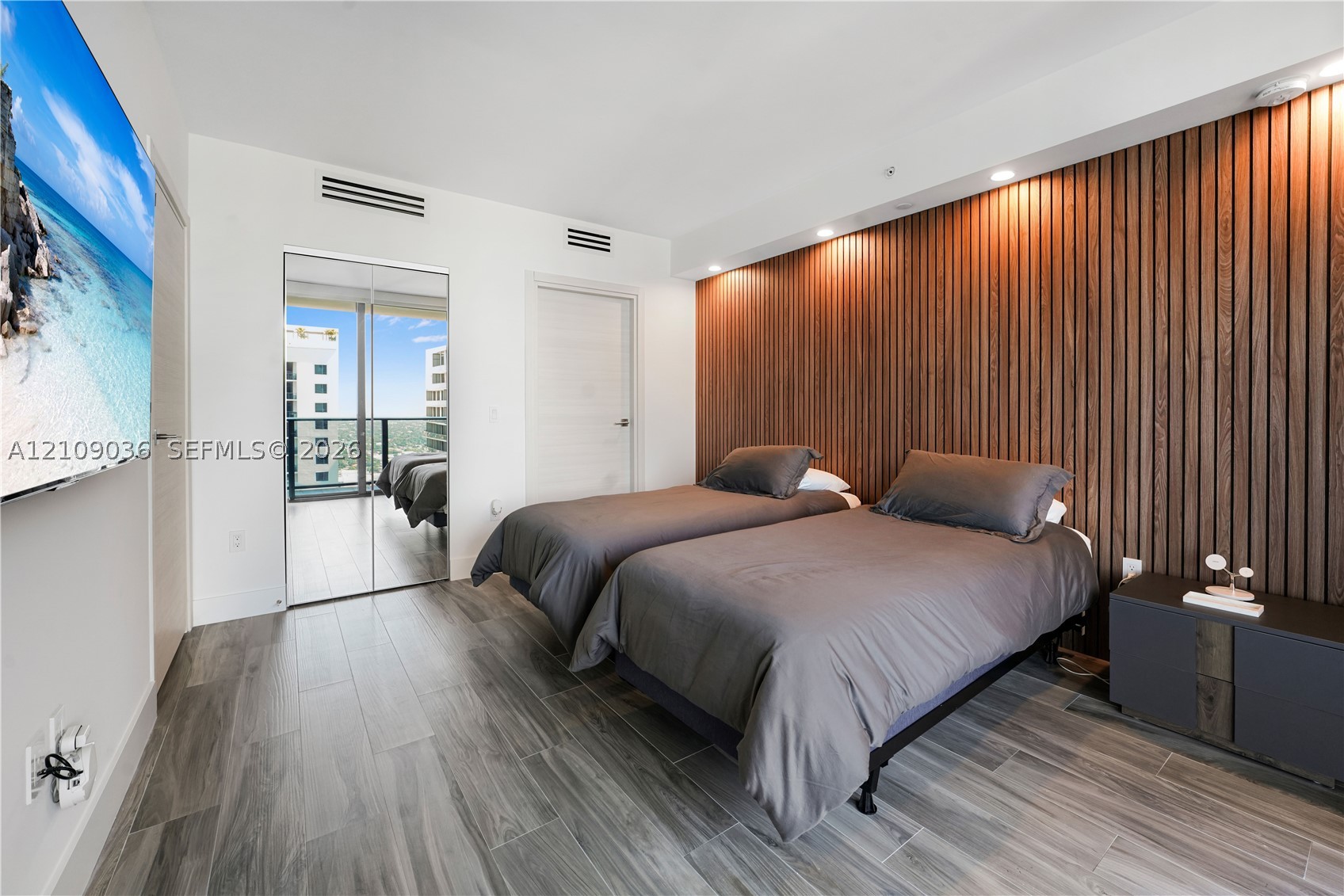 801 S Miami Ave #4410 Miami, FL 33130