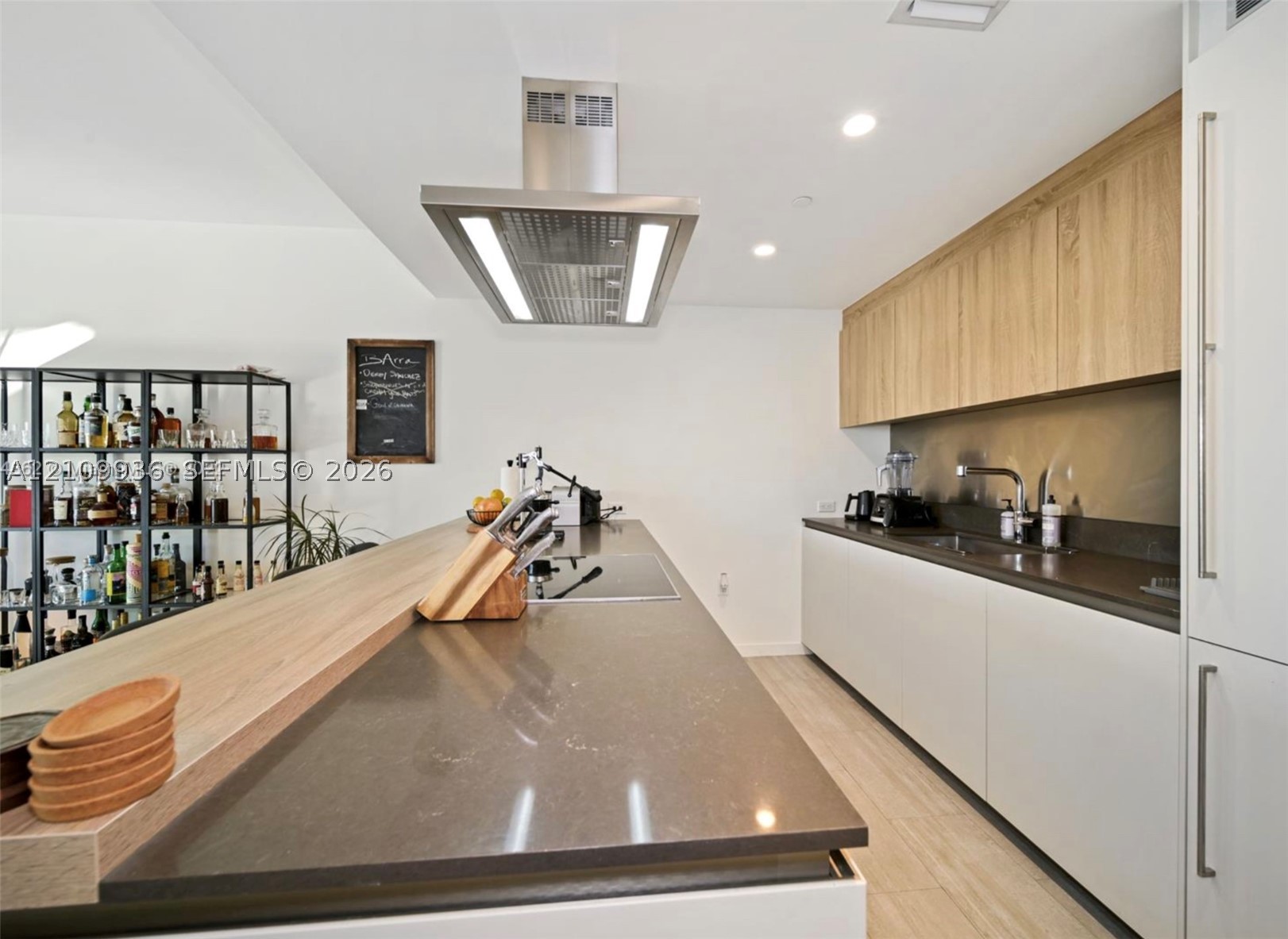 Undisclosed Address Miami, FL 33131