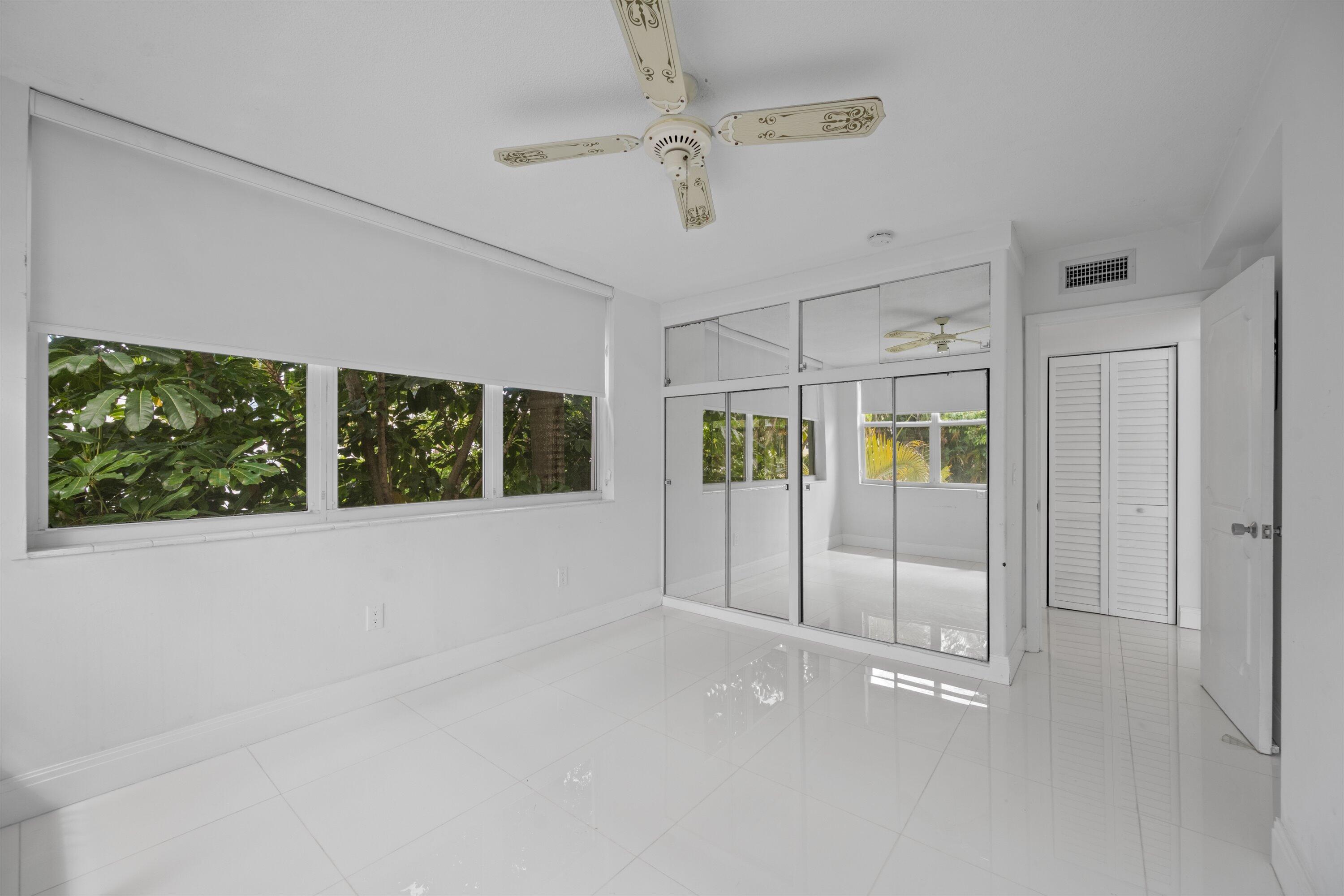 401 Peruvian #2010 Palm Beach, FL 33480