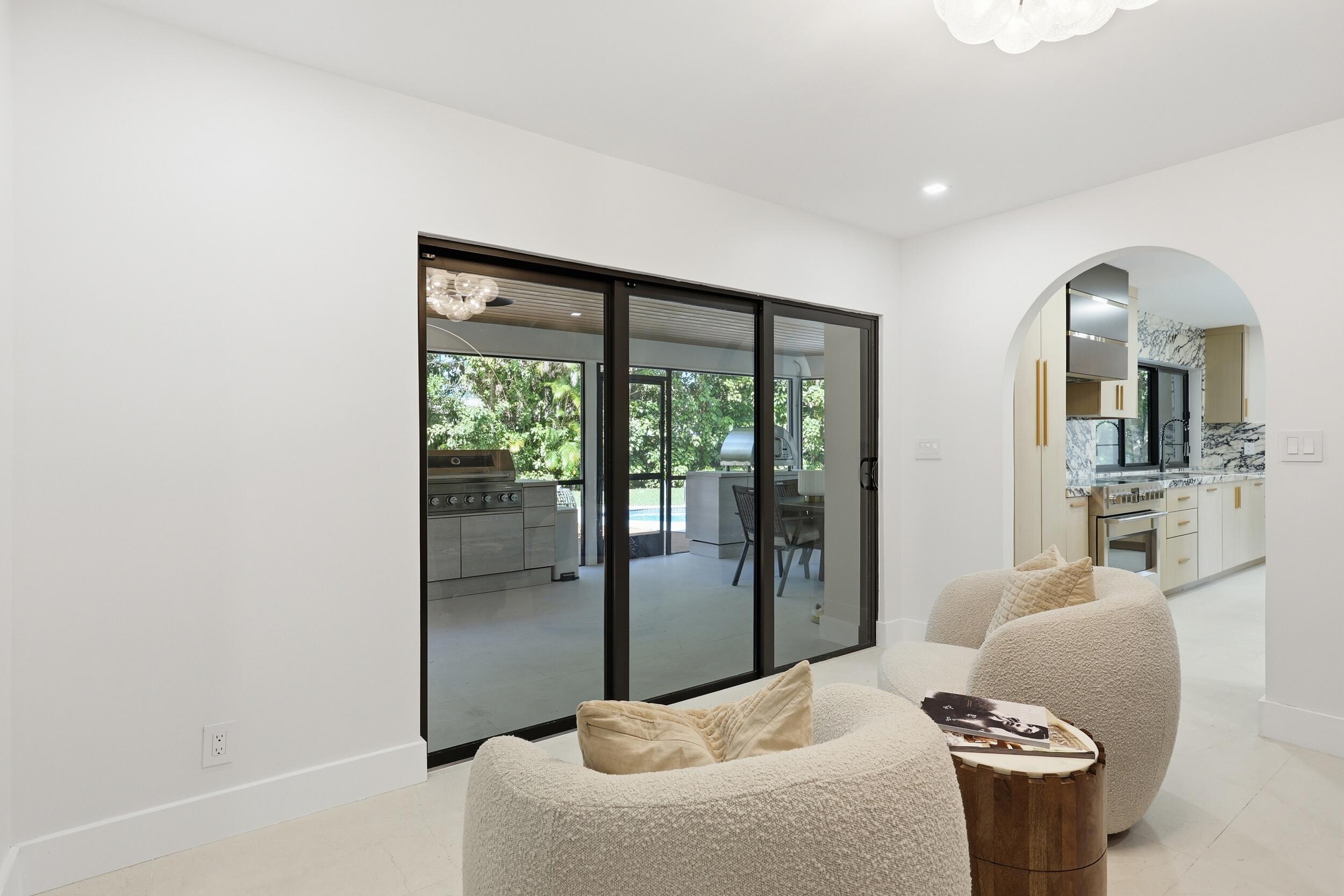 342 N Fairway Tequesta, FL 33469