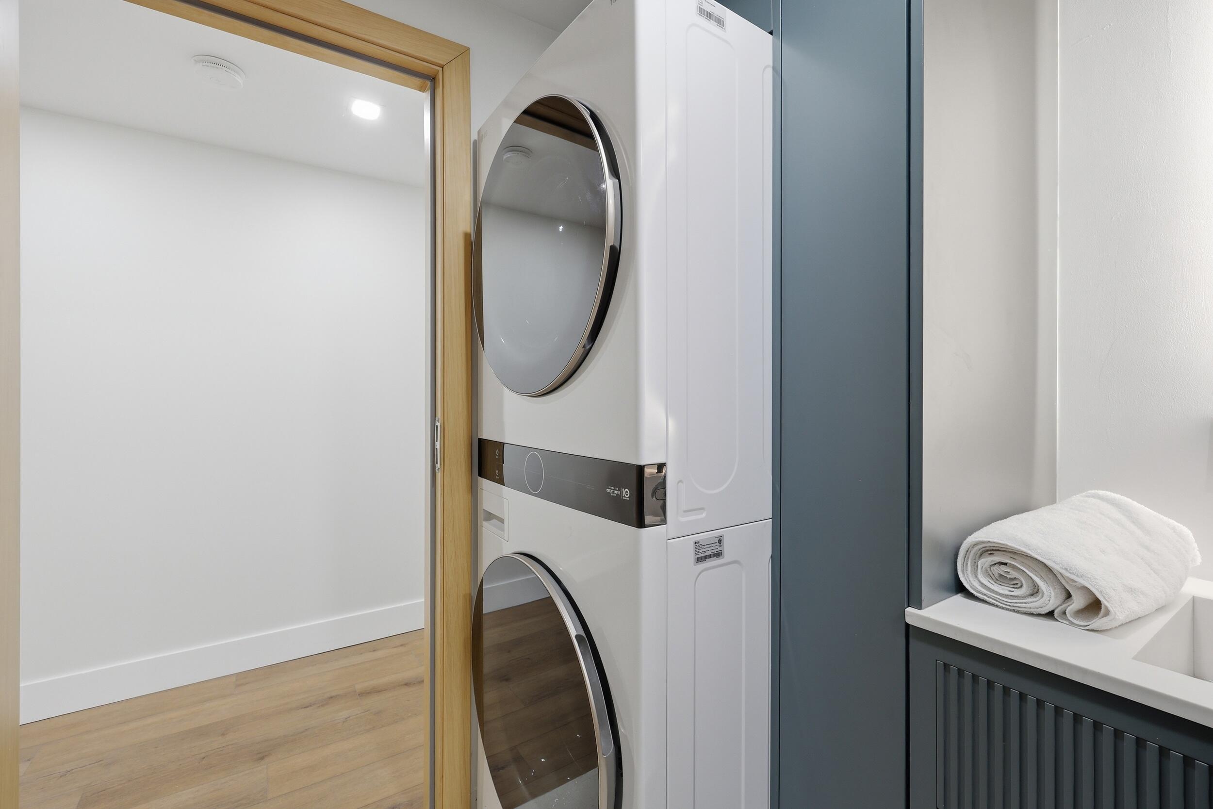 342 N Fairway Tequesta, FL 33469