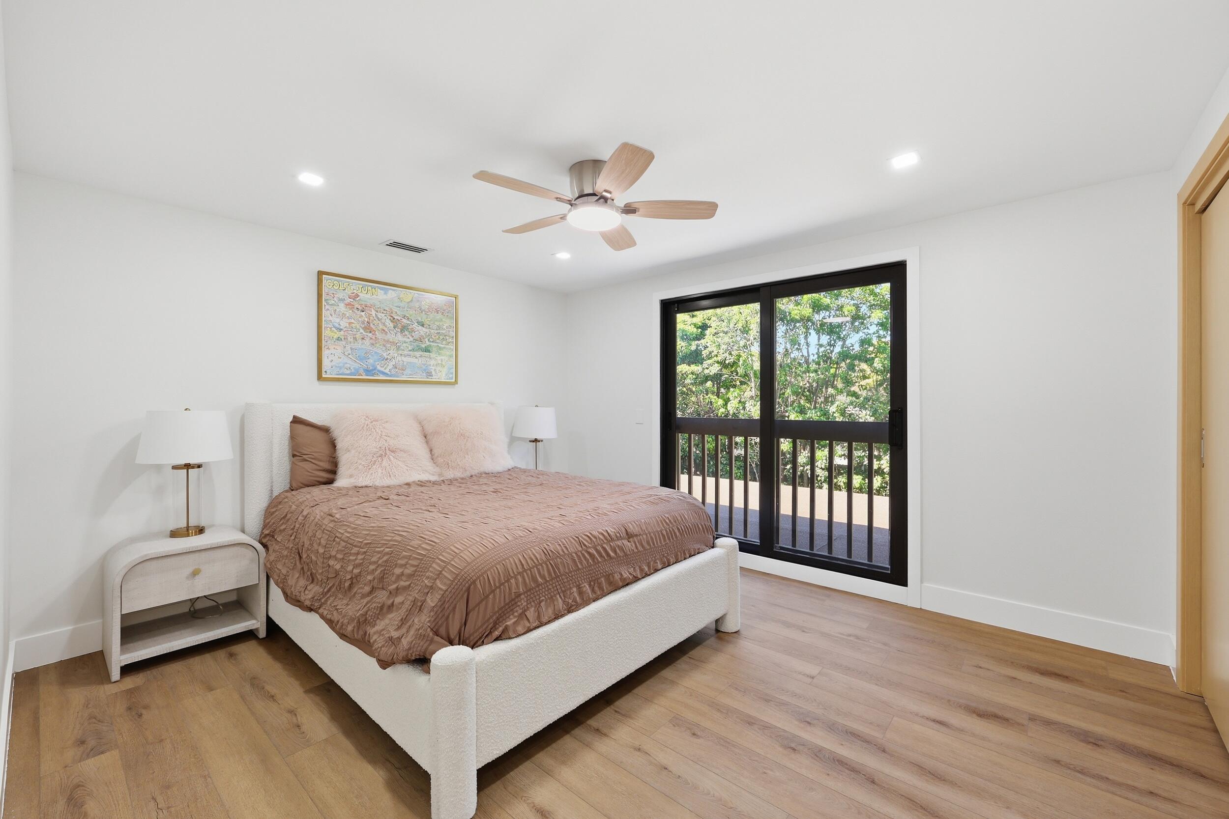 342 N Fairway Tequesta, FL 33469