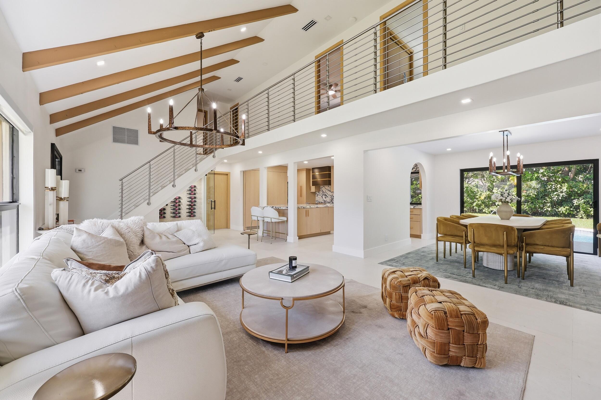 342 N Fairway Tequesta, FL 33469