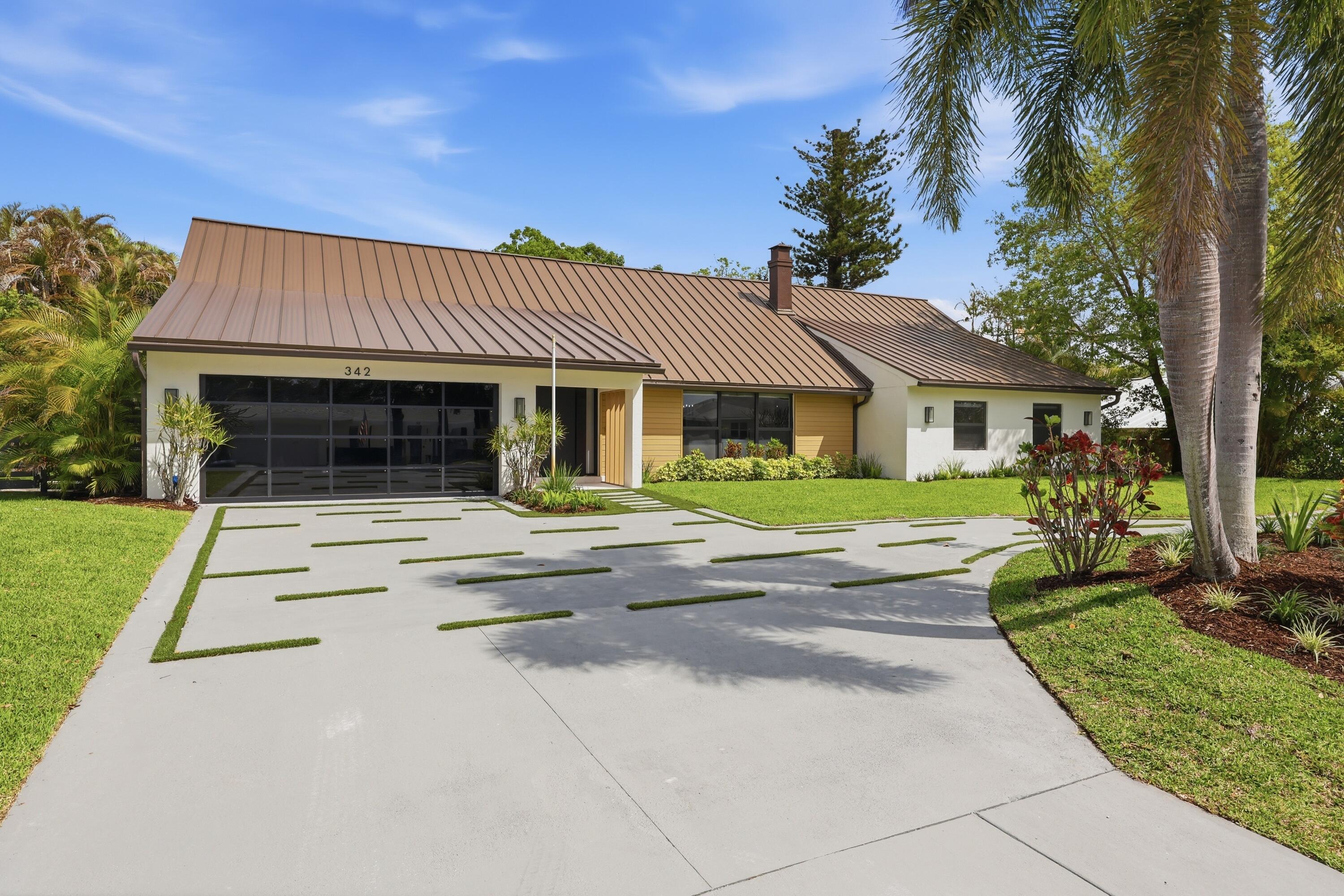 342 N Fairway Tequesta, FL 33469