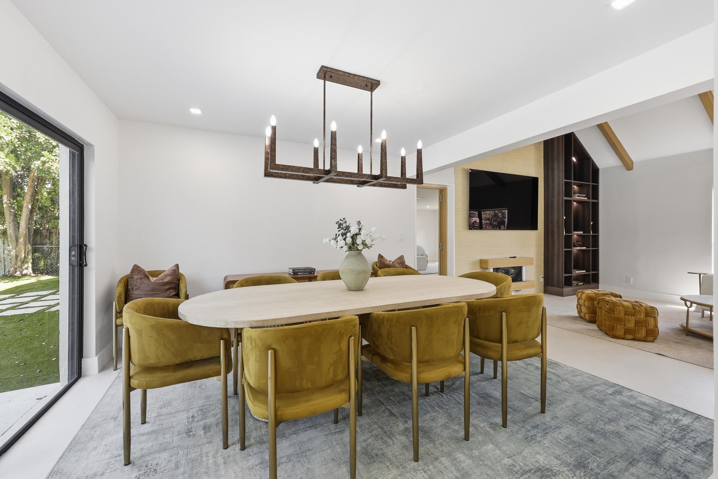 342 N Fairway Tequesta, FL 33469