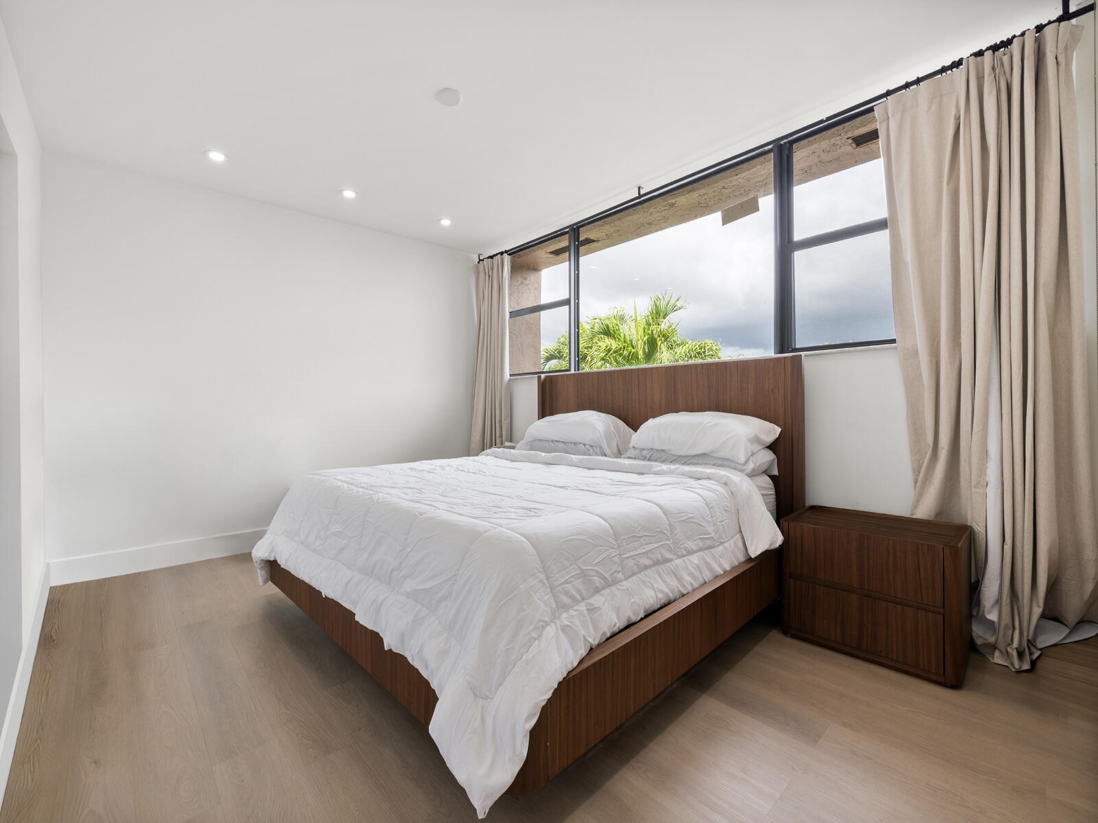 12350 NW 12th Pembroke Pines, FL 33026