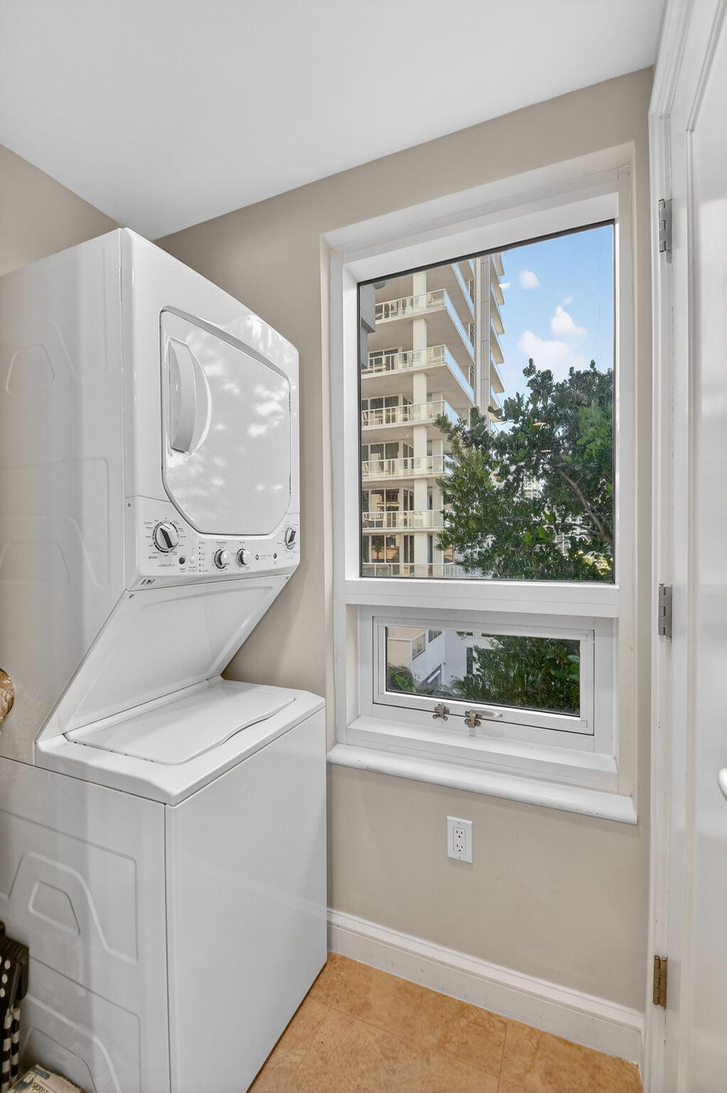 3800 N Ocean #518 Singer Island, FL 33404