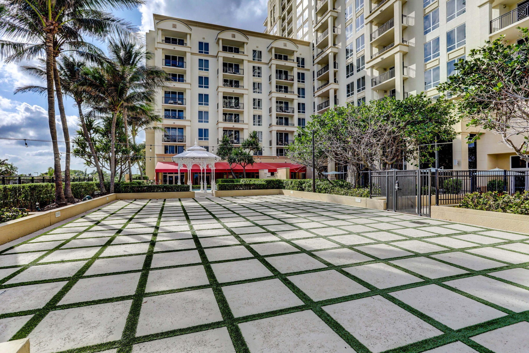 3800 N Ocean #518 Singer Island, FL 33404
