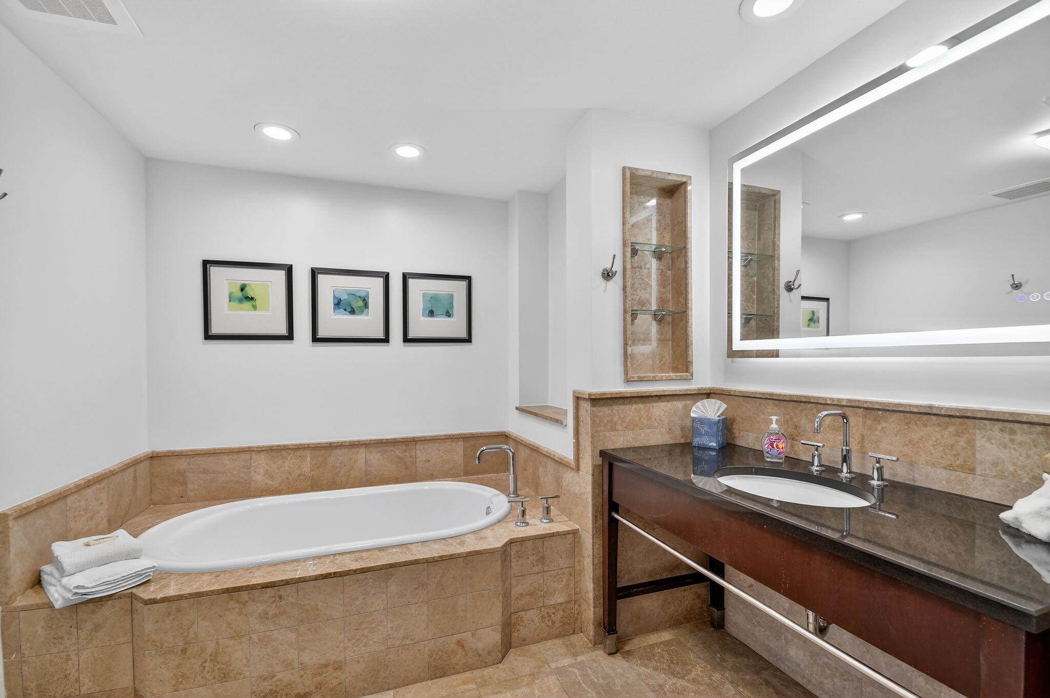 3800 N Ocean #518 Singer Island, FL 33404