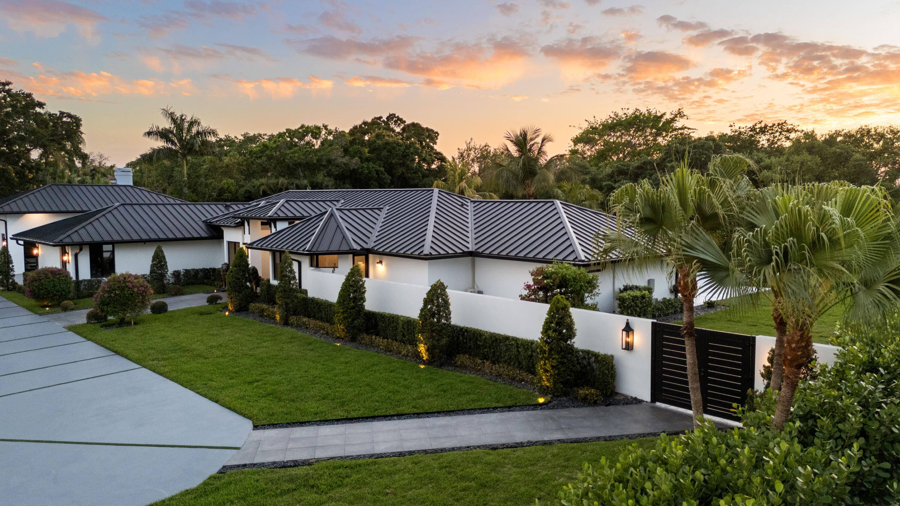 17872 W Fieldbrook Boca Raton, FL 33496