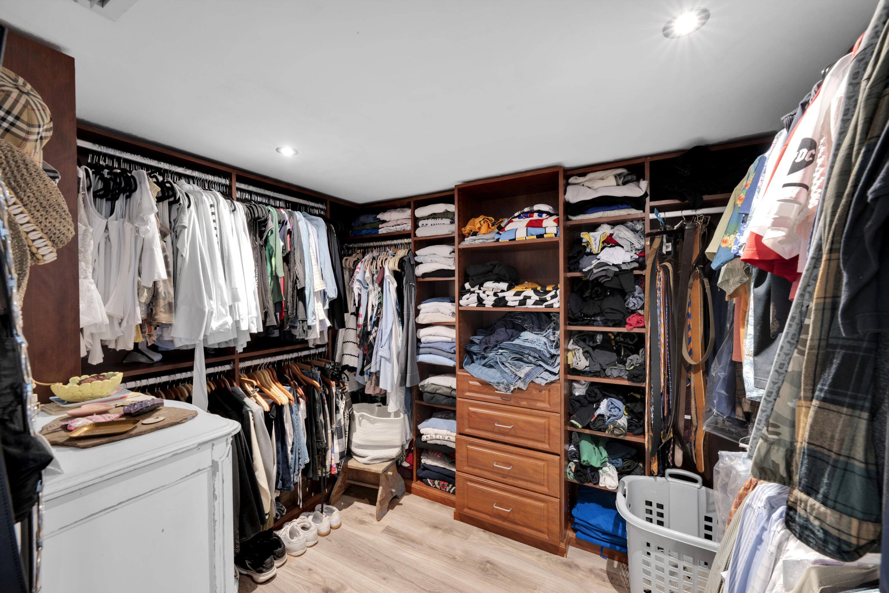 2880 NE 14th St #413 Pompano Beach, FL 33062