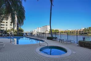 2880 NE 14th St #413 Pompano Beach, FL 33062