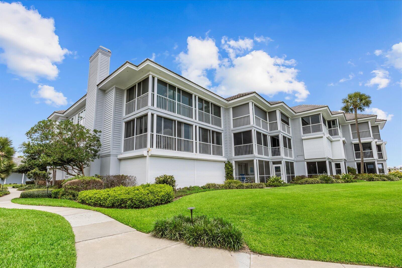 1903 Bay #206