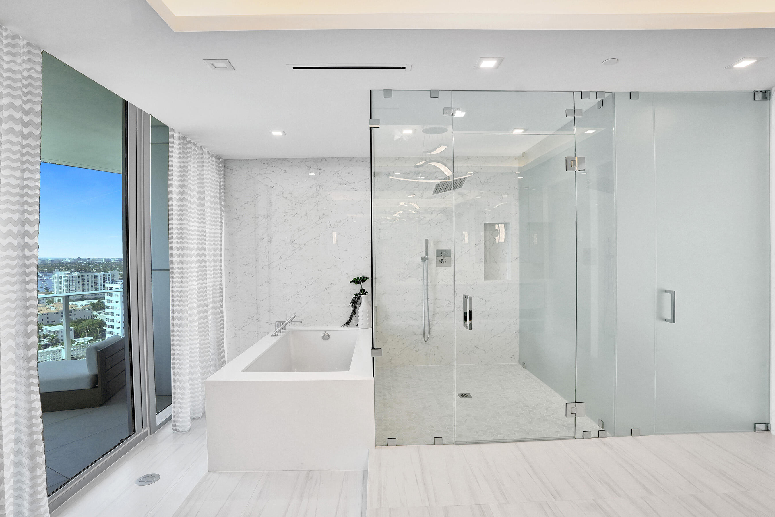 701 N Fort Lauderdale Bch #A1 Fort Lauderdale, FL 33304