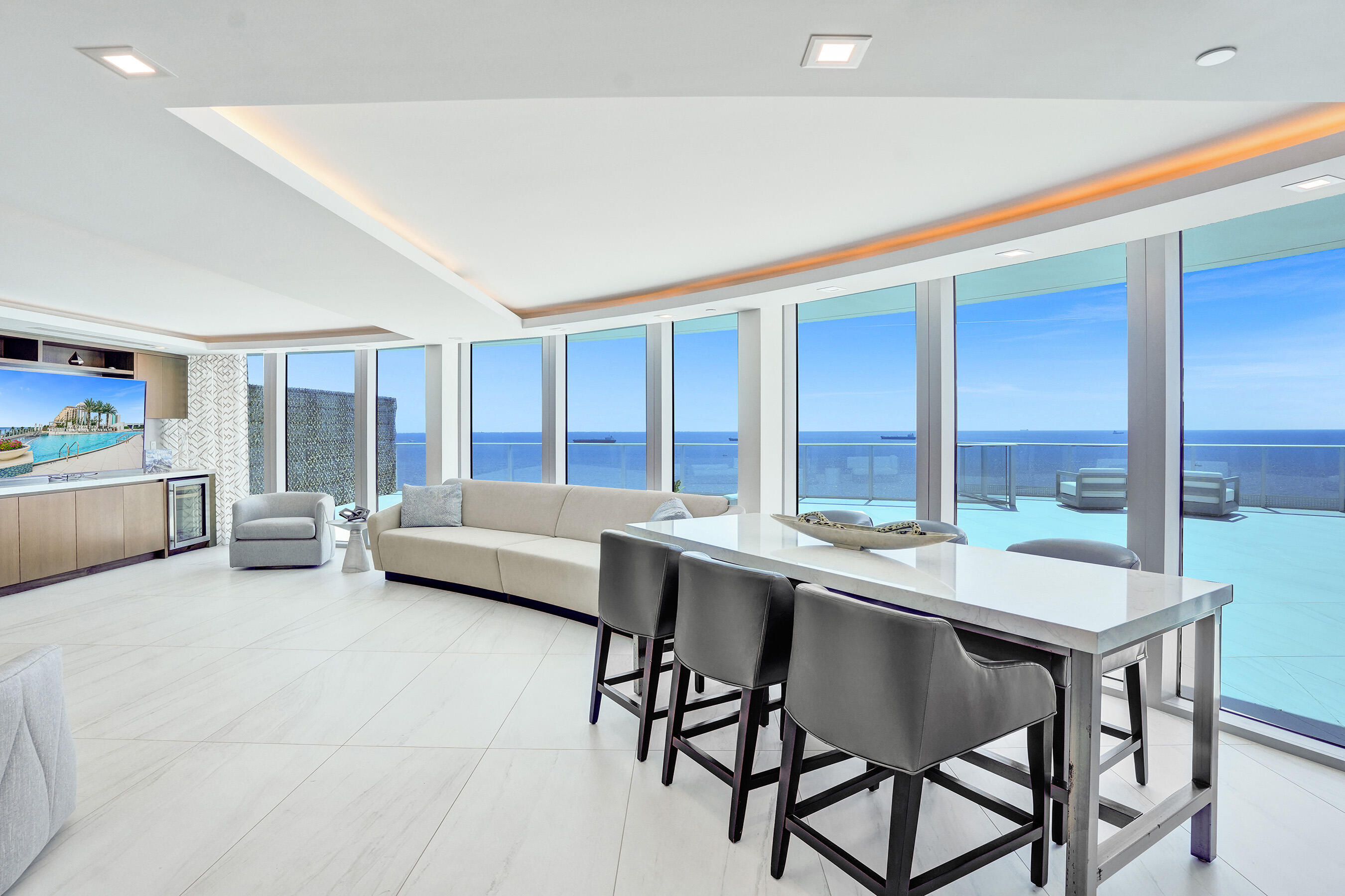 701 N Fort Lauderdale Bch #A1 Fort Lauderdale, FL 33304