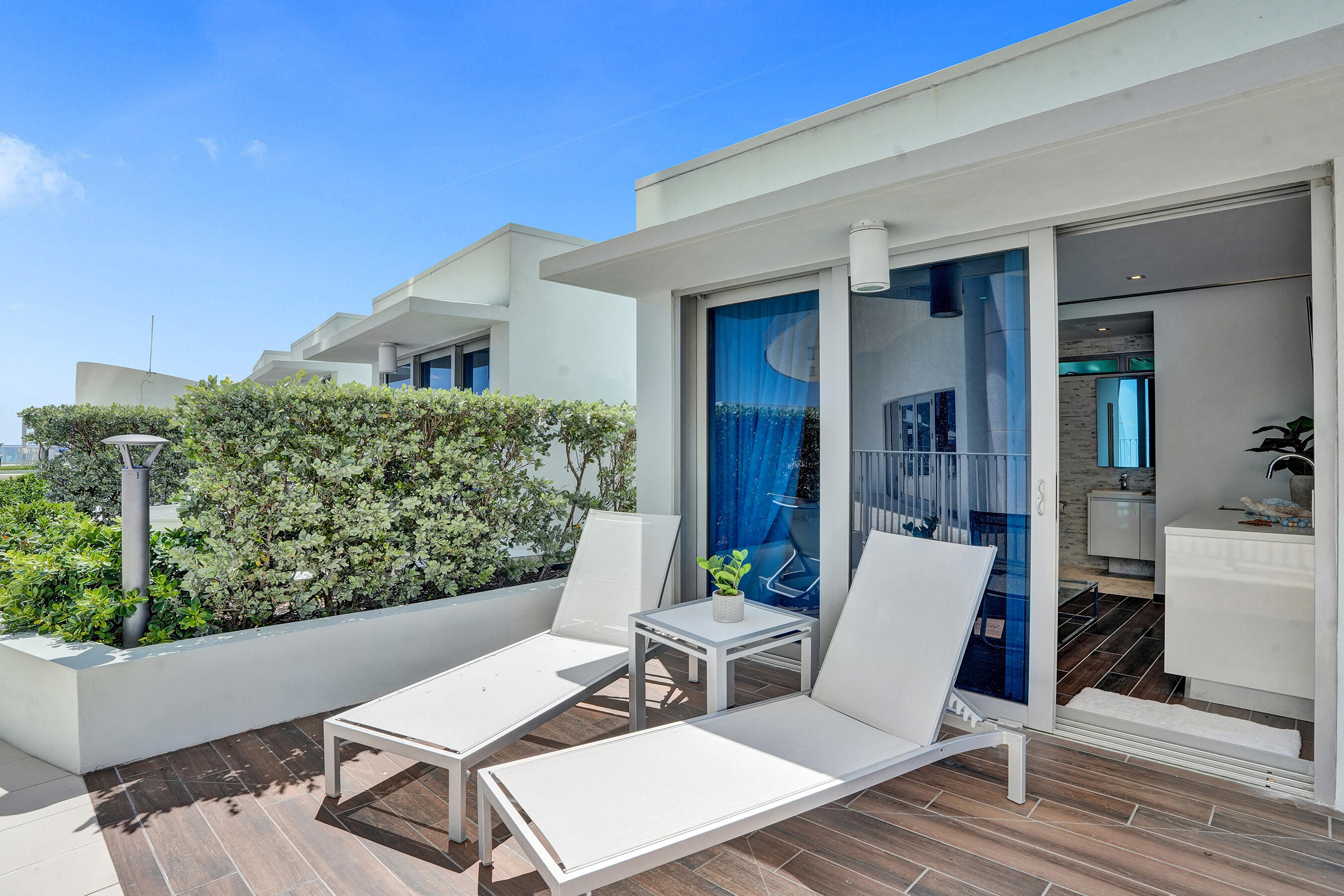 701 N Fort Lauderdale Bch #A1 Fort Lauderdale, FL 33304