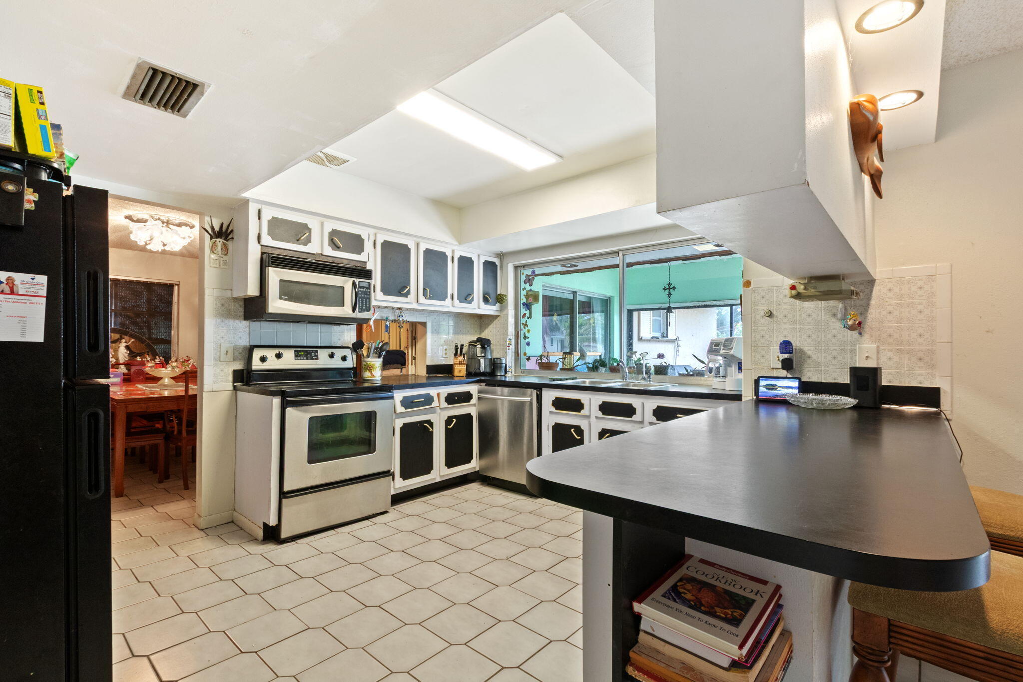 6241 SW 14th Plantation, FL 33317