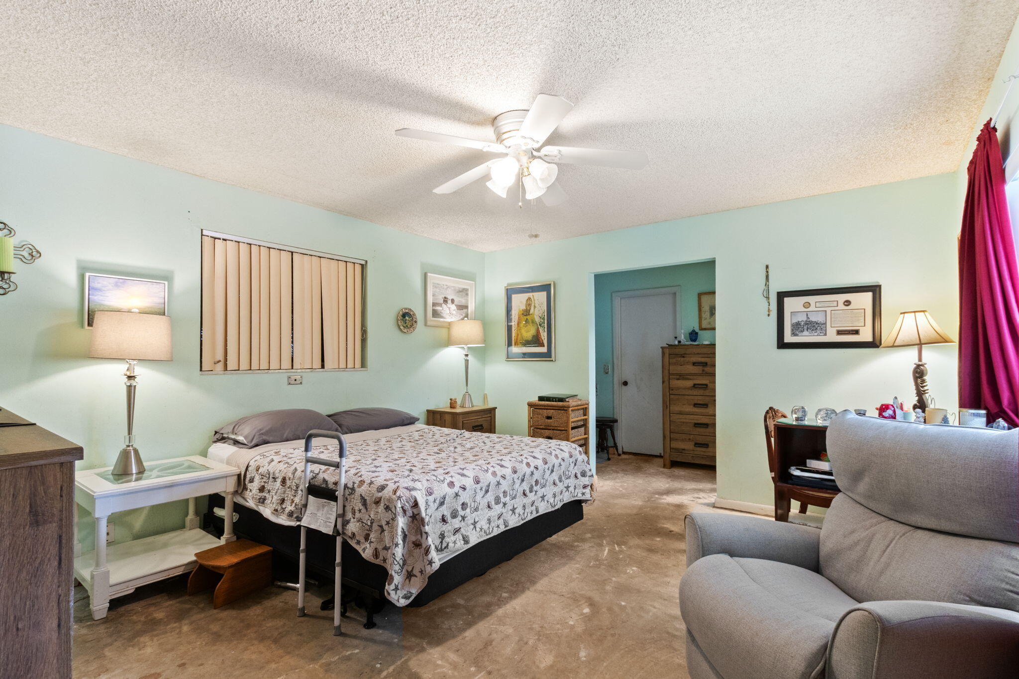 6241 SW 14th Plantation, FL 33317