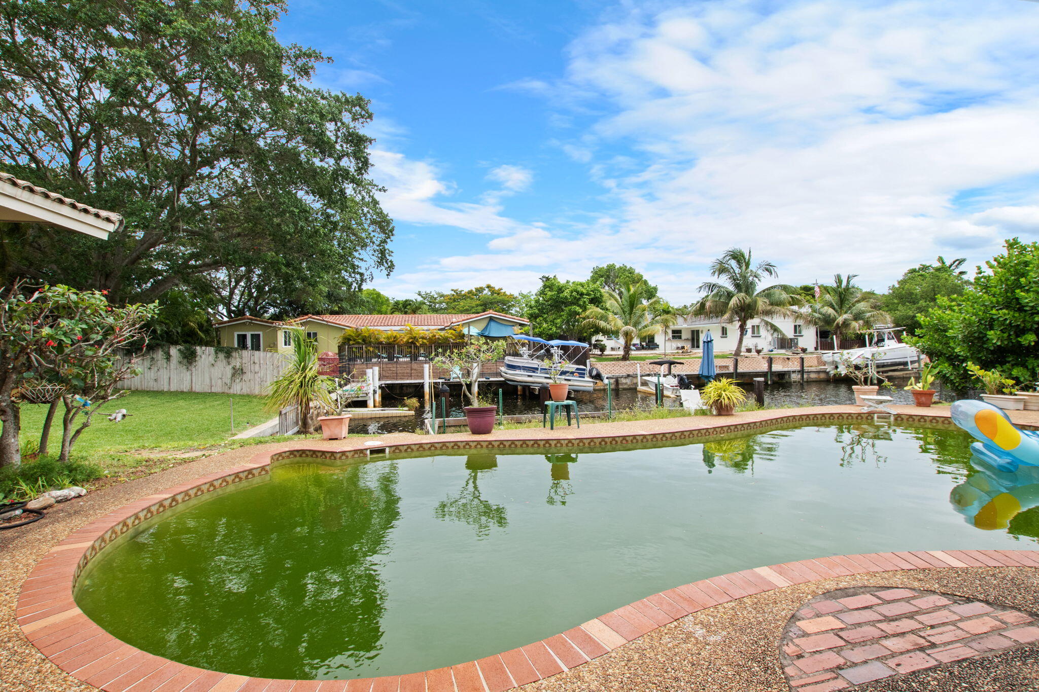 6241 SW 14th Plantation, FL 33317