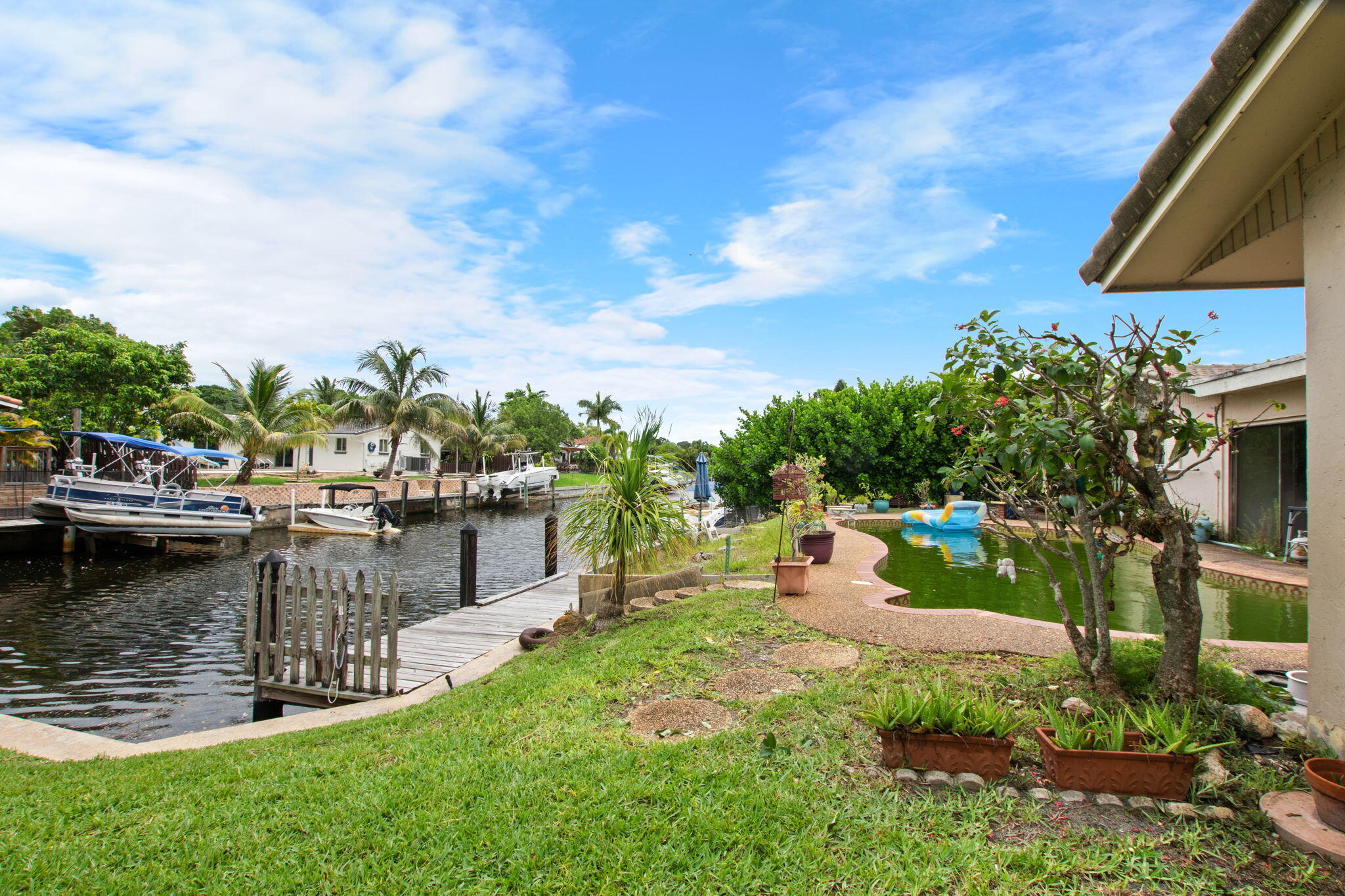 6241 SW 14th Plantation, FL 33317