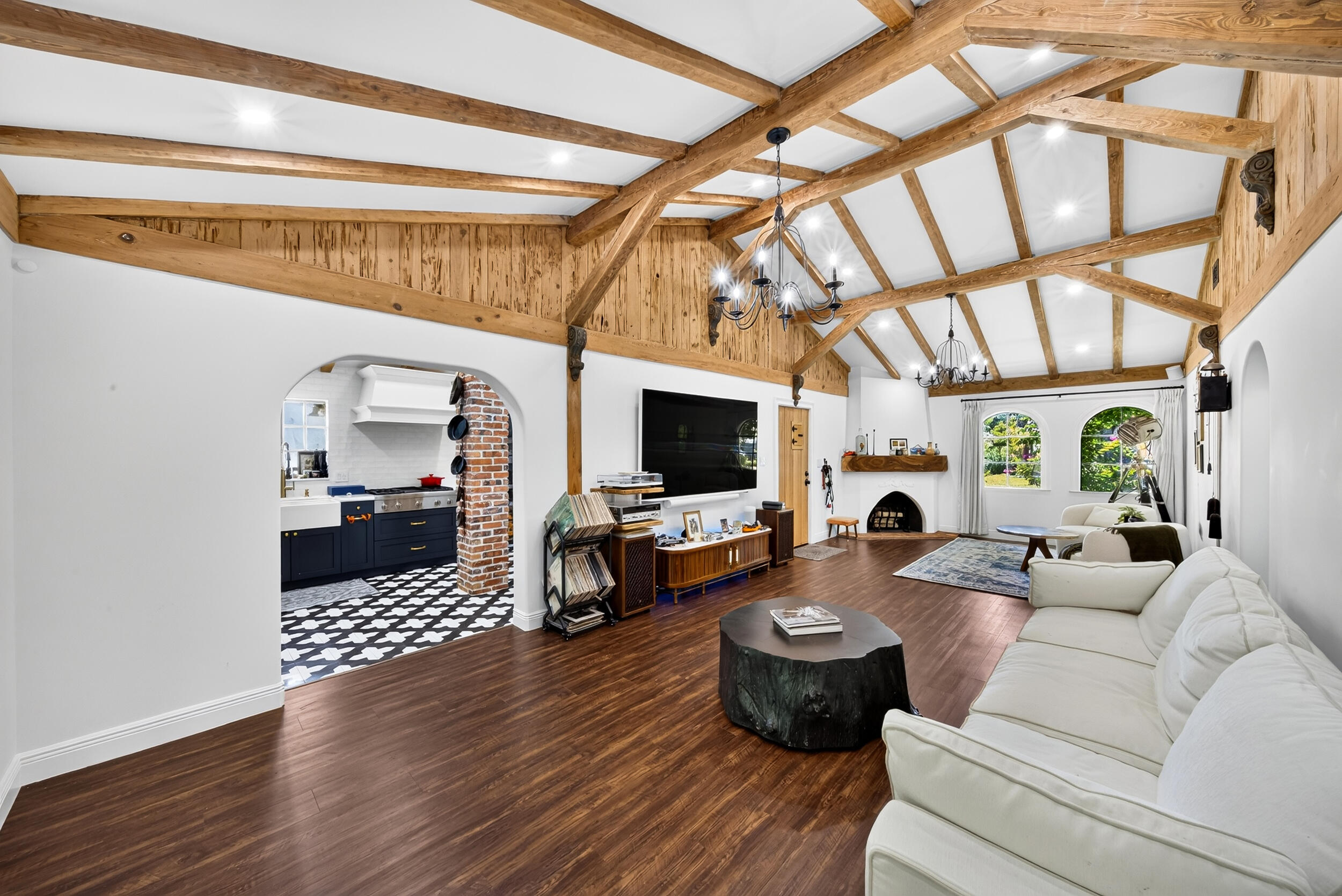 1310 Madrid Coral Gables, FL 33134
