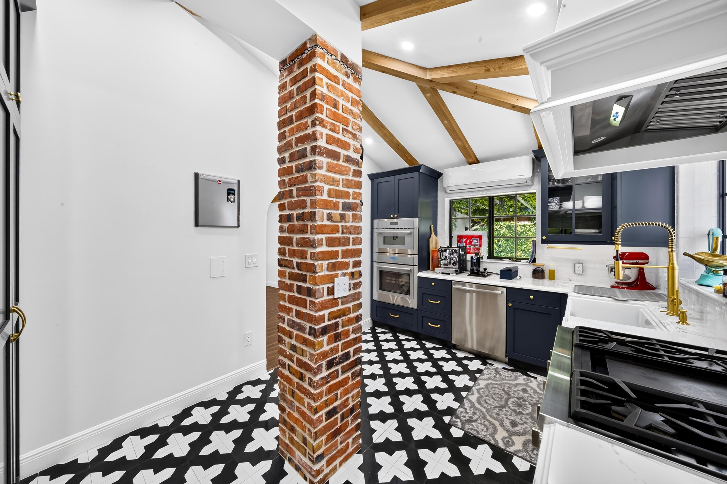 1310 Madrid Coral Gables, FL 33134