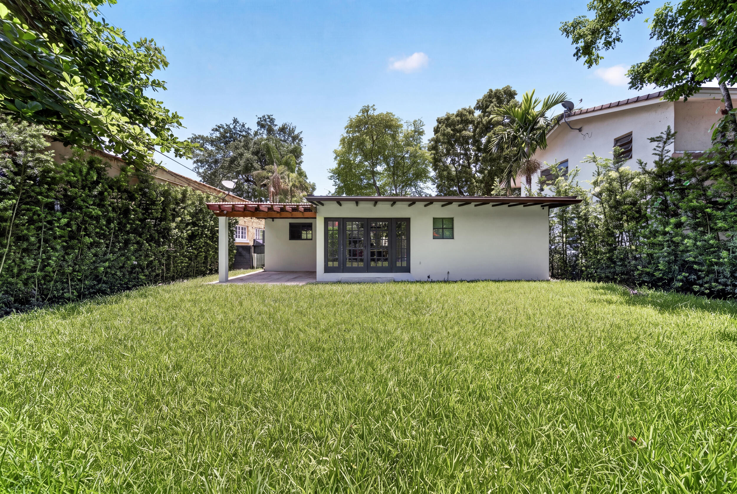 1310 Madrid Coral Gables, FL 33134