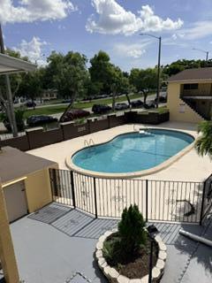 2285 NE 172nd #15