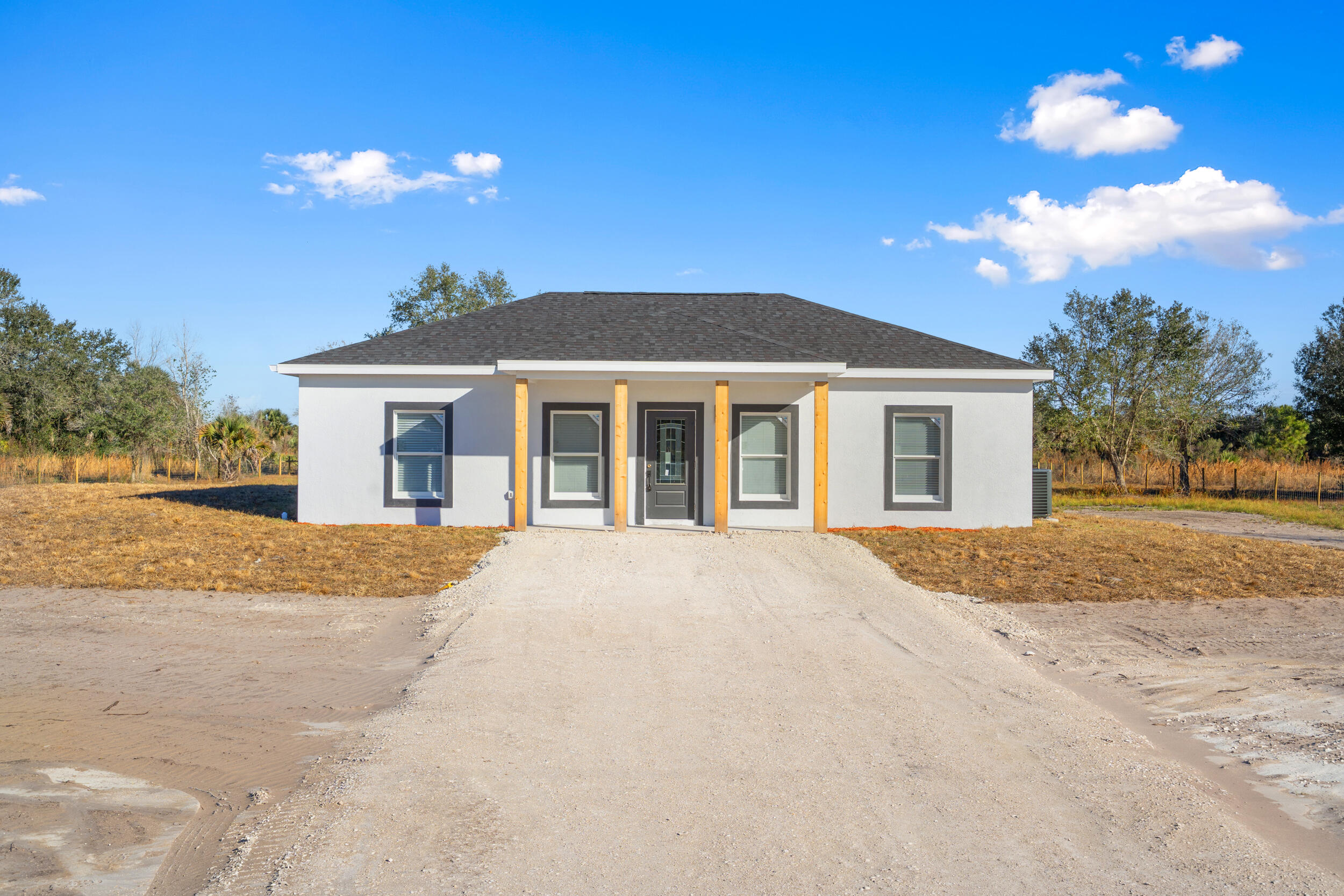 17428 NW 288th Okeechobee, FL 34972