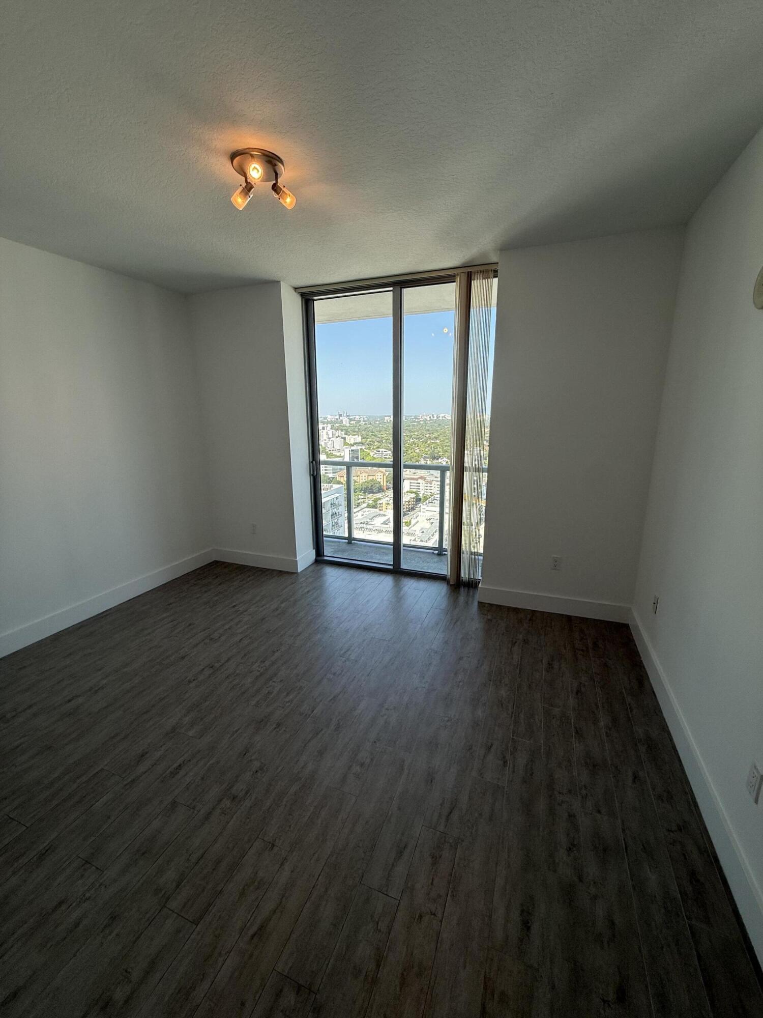 image Axis on Brickell South6
