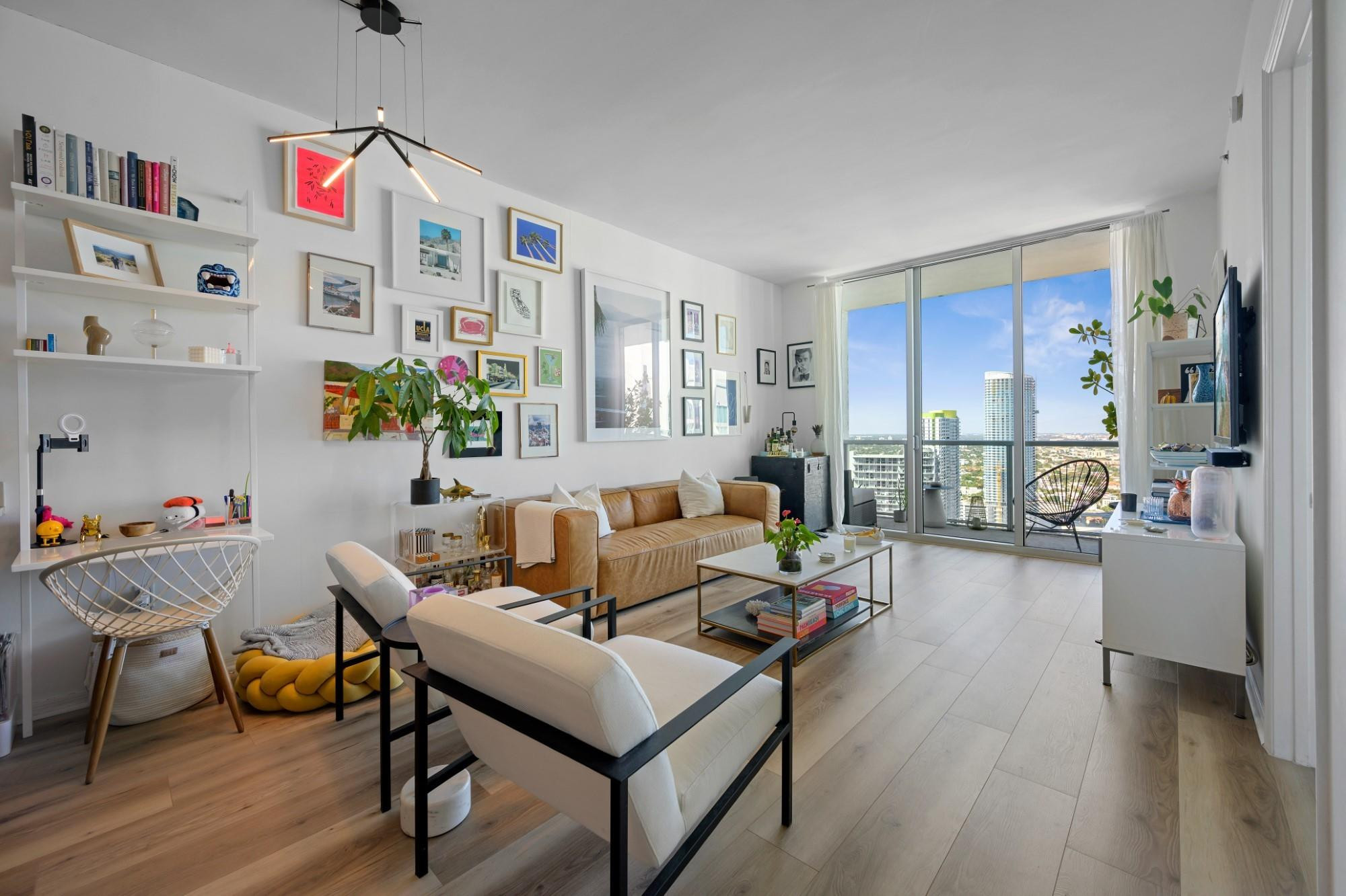 image 500 Brickell West10