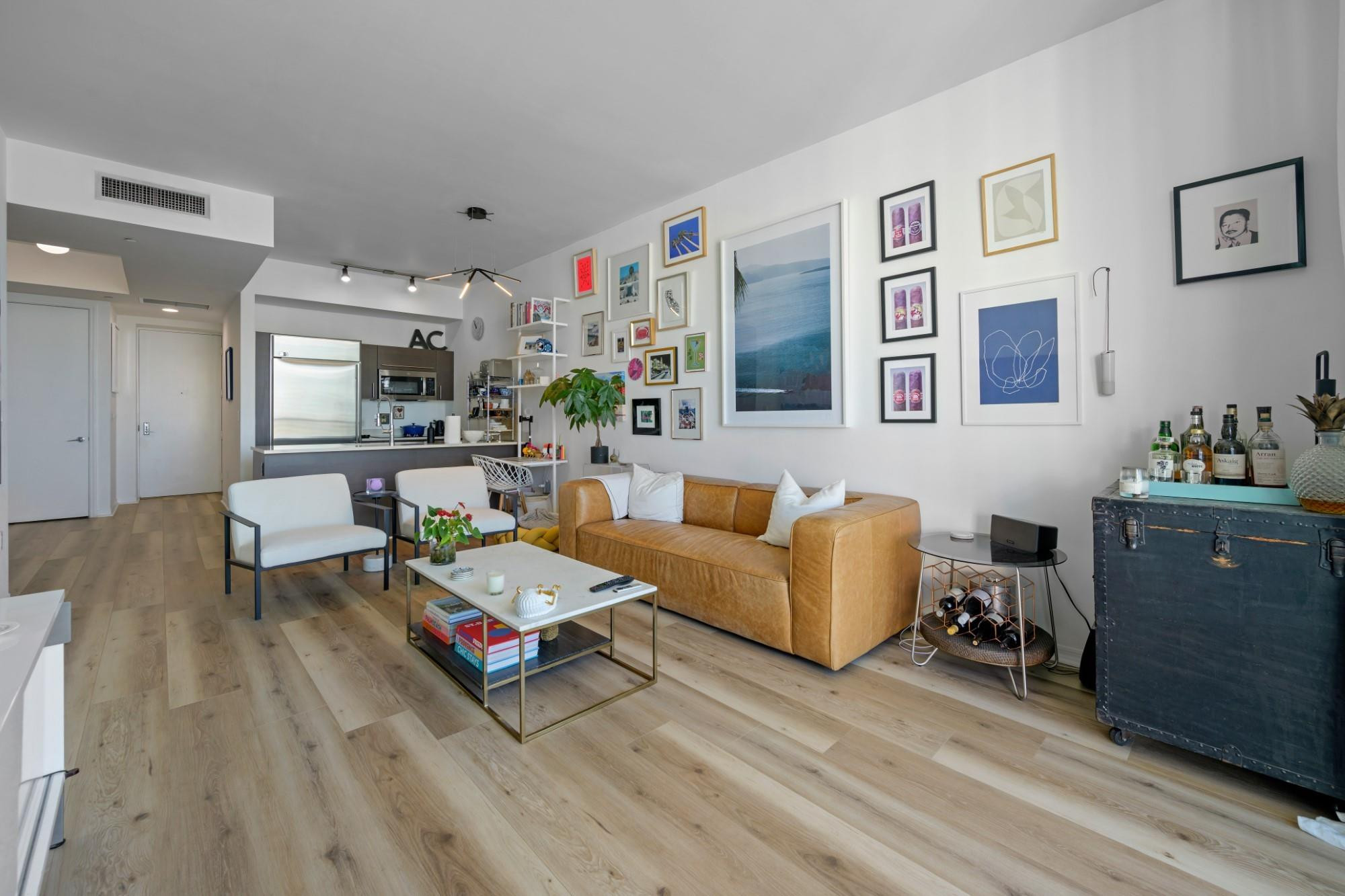 image 500 Brickell West14
