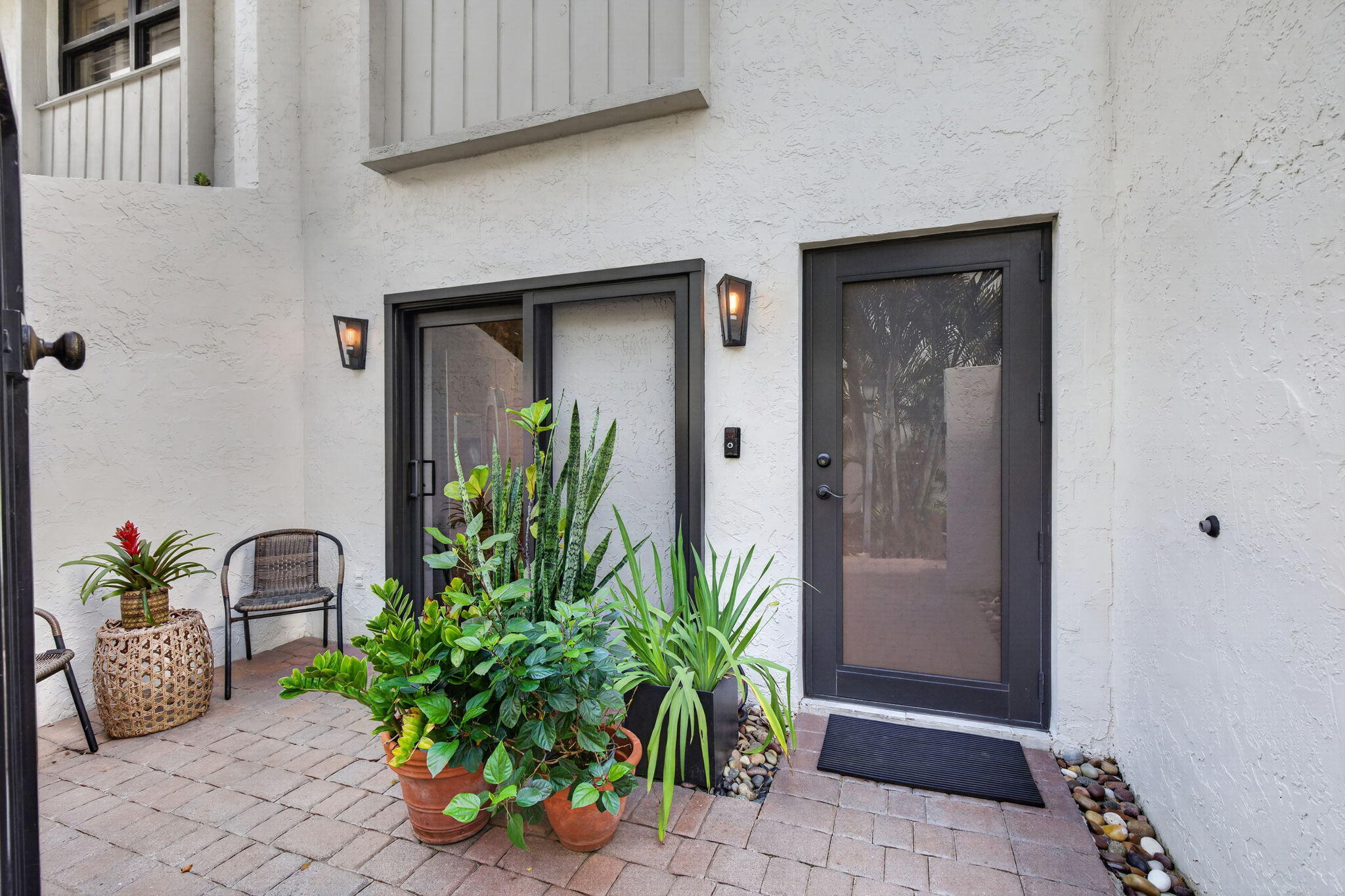 547 NE 7th Ave