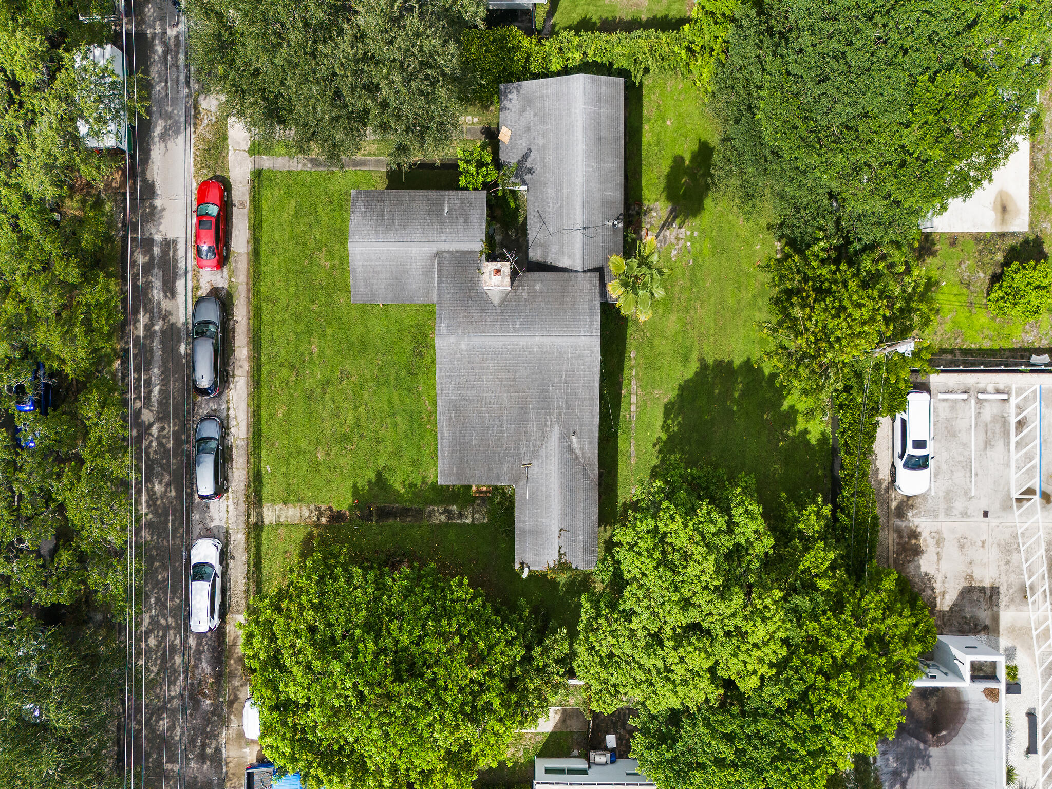 111 SE 14th St