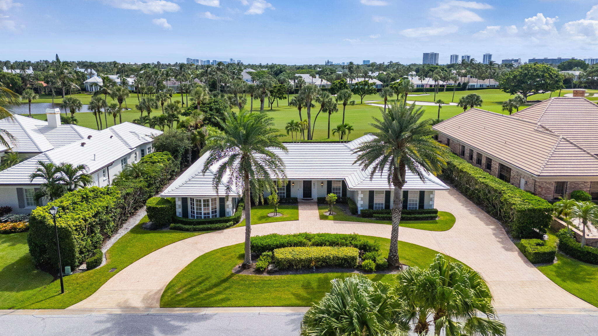 934 Palm Way North Palm Beach, FL 33408