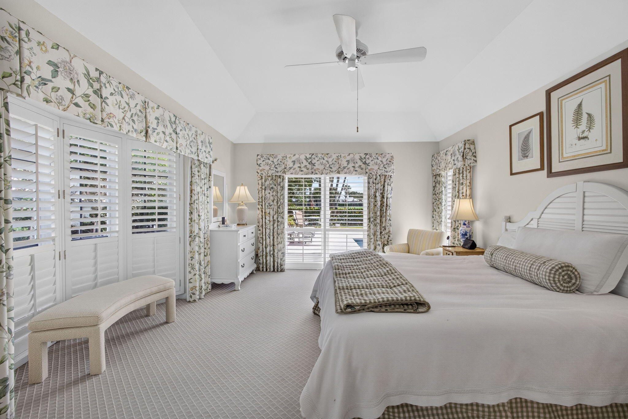 934 Palm Way North Palm Beach, FL 33408