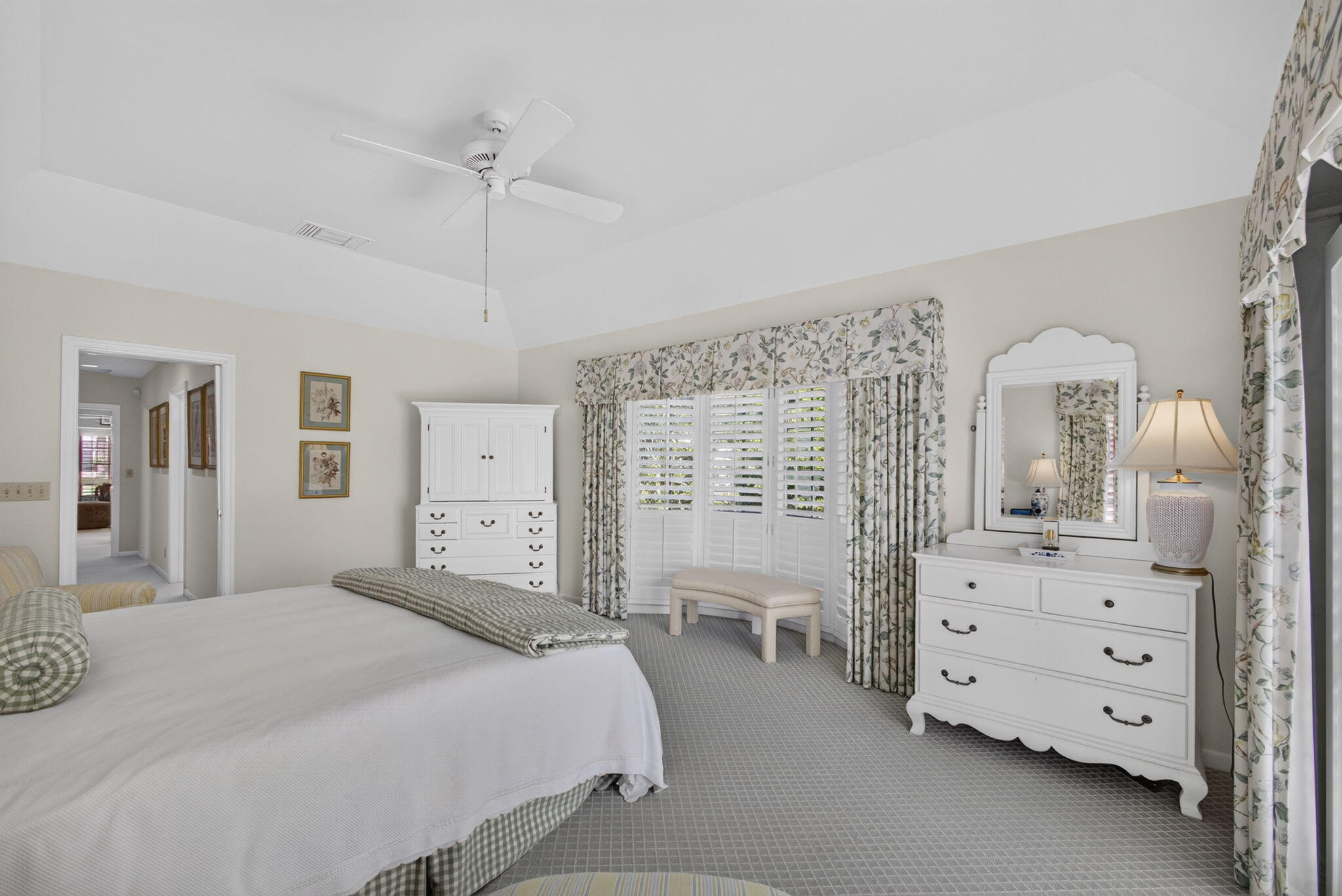 934 Palm Way North Palm Beach, FL 33408