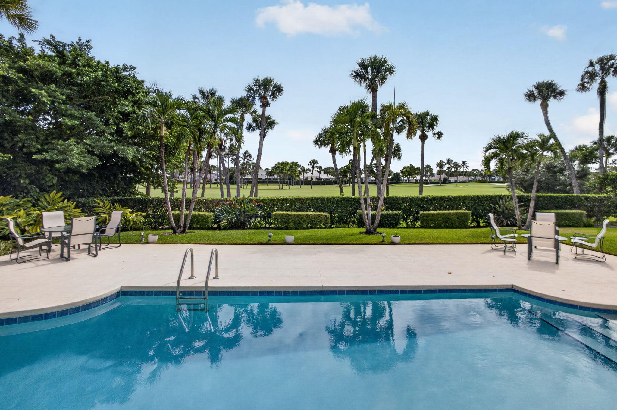 934 Palm Way North Palm Beach, FL 33408