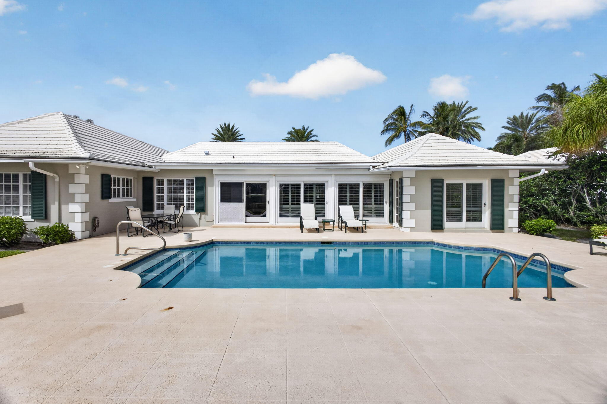 934 Palm Way North Palm Beach, FL 33408