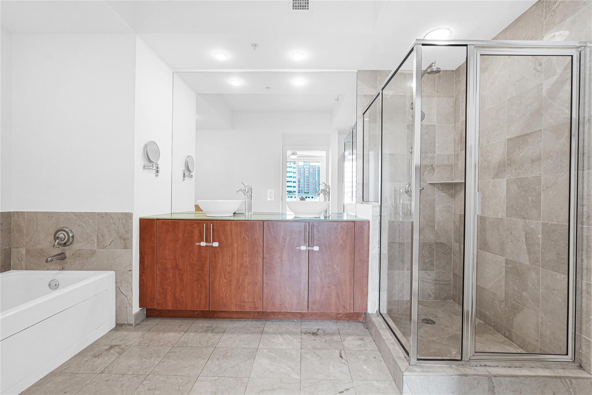 315 NE 3rd Ave #805 Fort Lauderdale, FL 33301