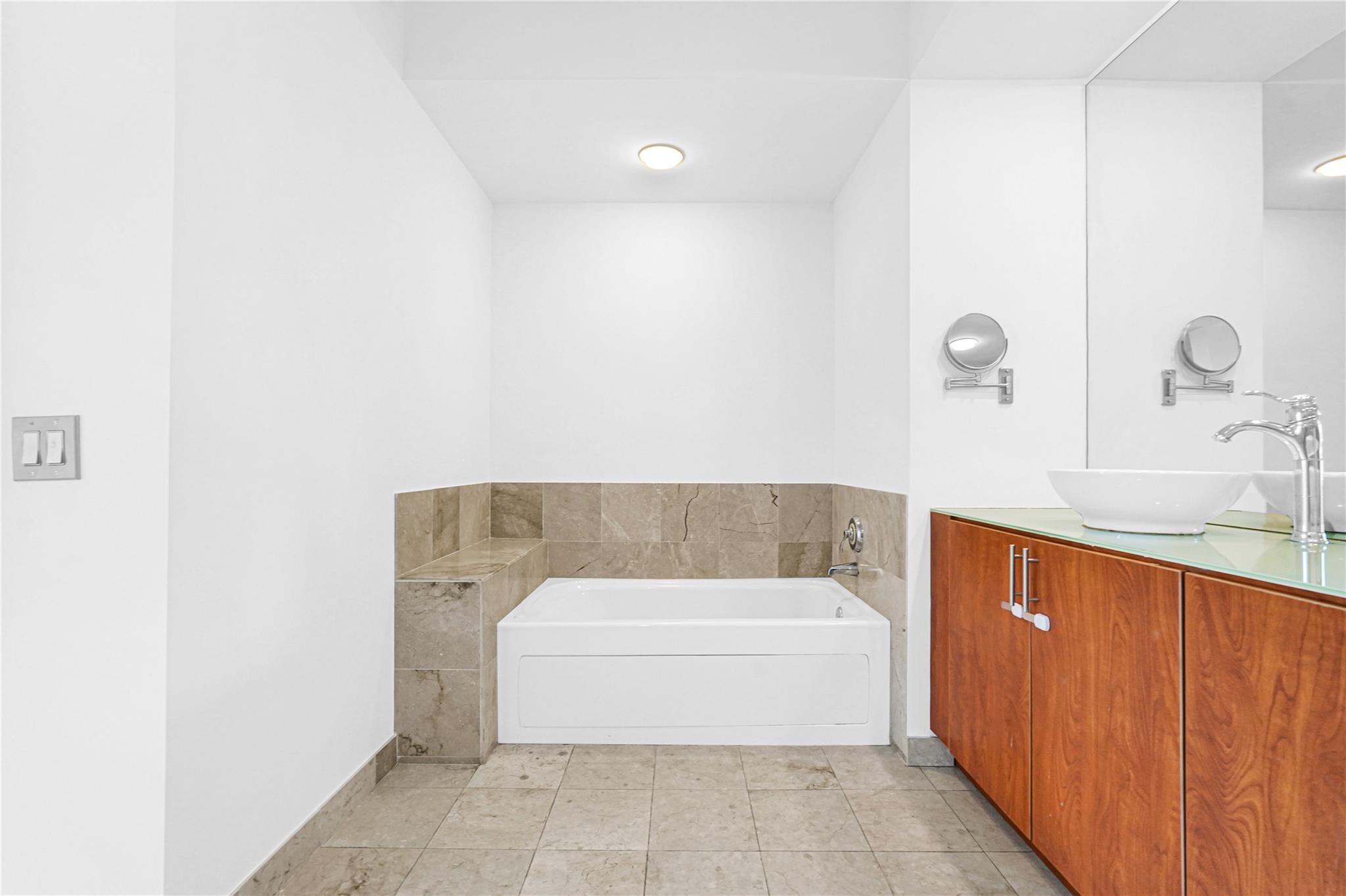 315 NE 3rd Ave #805 Fort Lauderdale, FL 33301