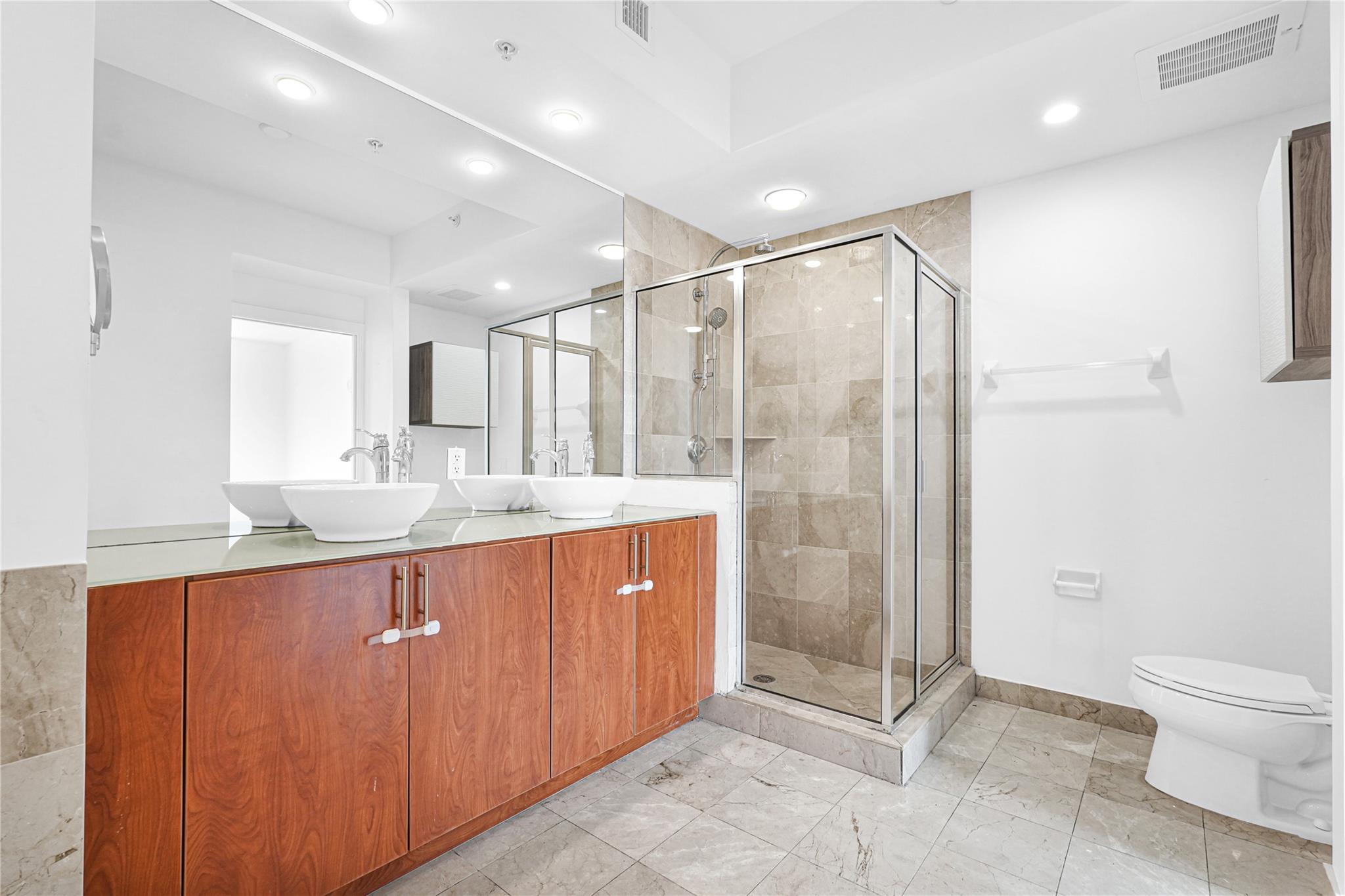 315 NE 3rd Ave #805 Fort Lauderdale, FL 33301