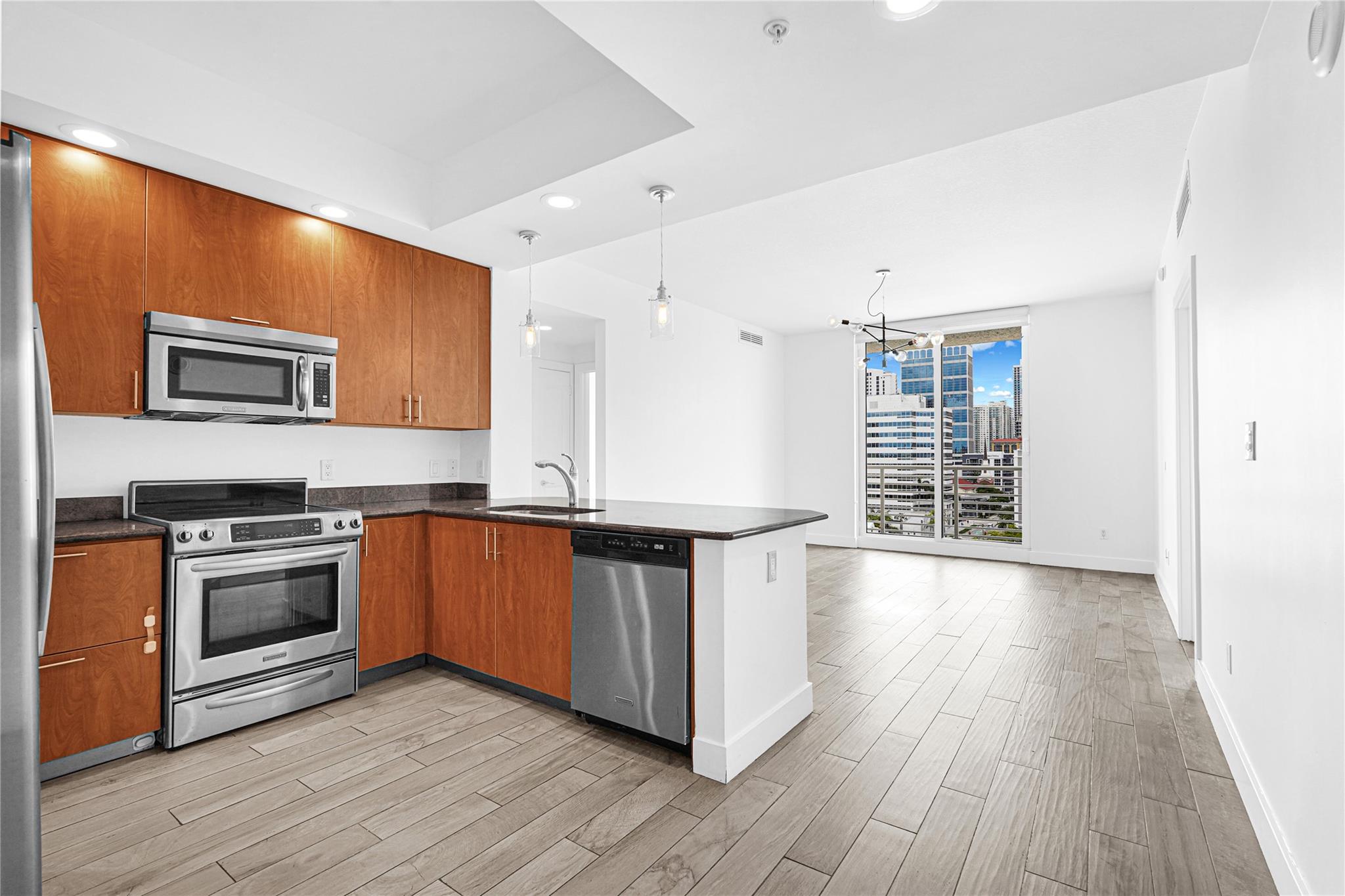 315 NE 3rd Ave #805 Fort Lauderdale, FL 33301