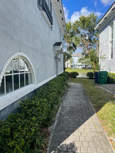 3515 NW 13th St,Lauderhill, FL 33311