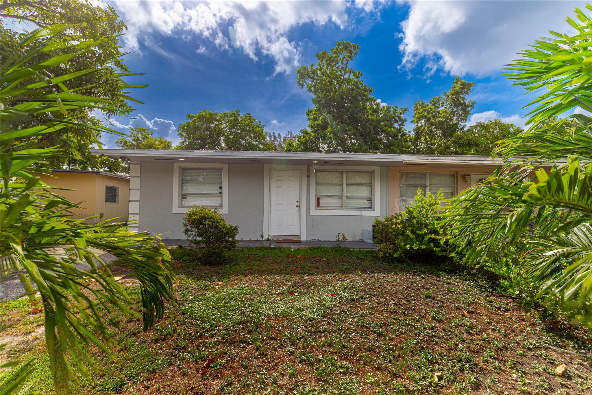 1910 SW 63rd Ter