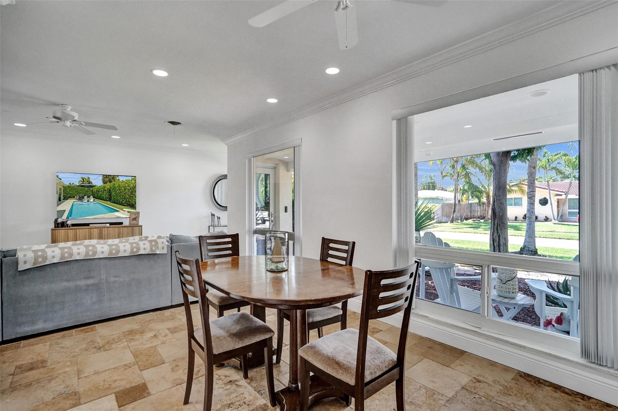 2185 NE 61st Ct Fort Lauderdale, FL 33308