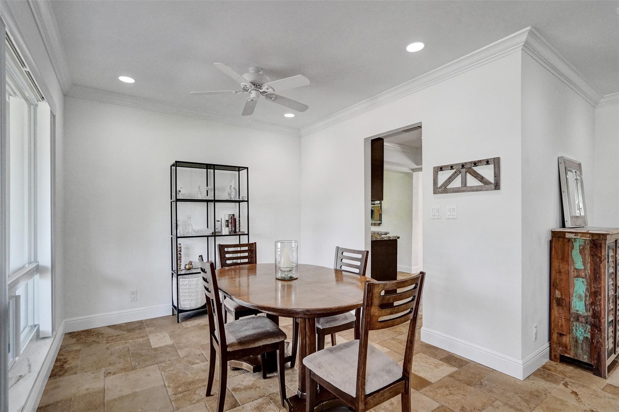 2185 NE 61st Ct Fort Lauderdale, FL 33308