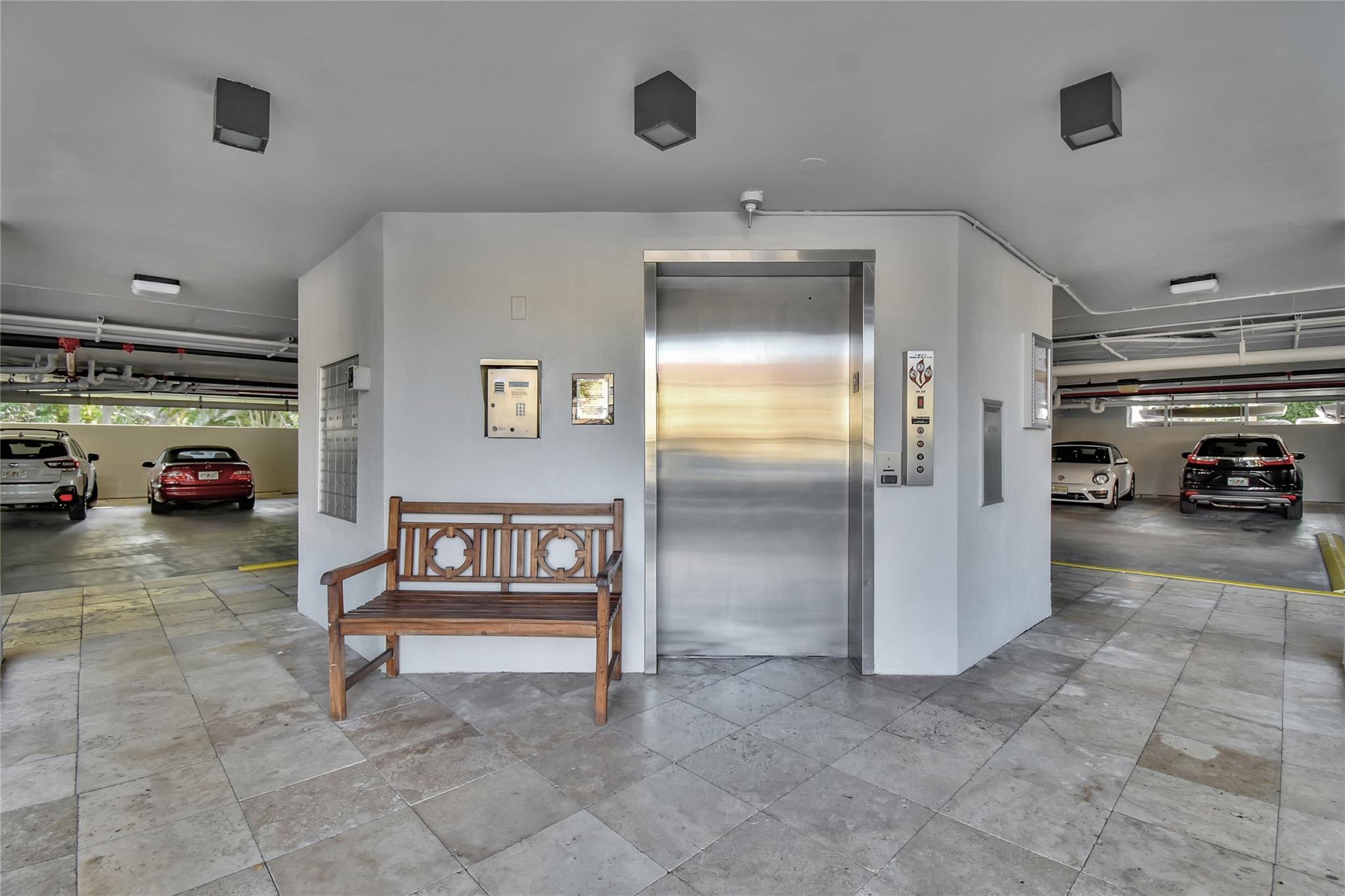 4201 N Ocean Dr #301 Hollywood, FL 33019