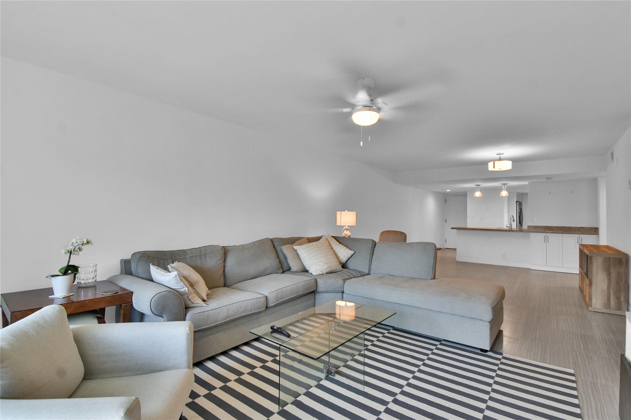 4201 N Ocean Dr #301 Hollywood, FL 33019