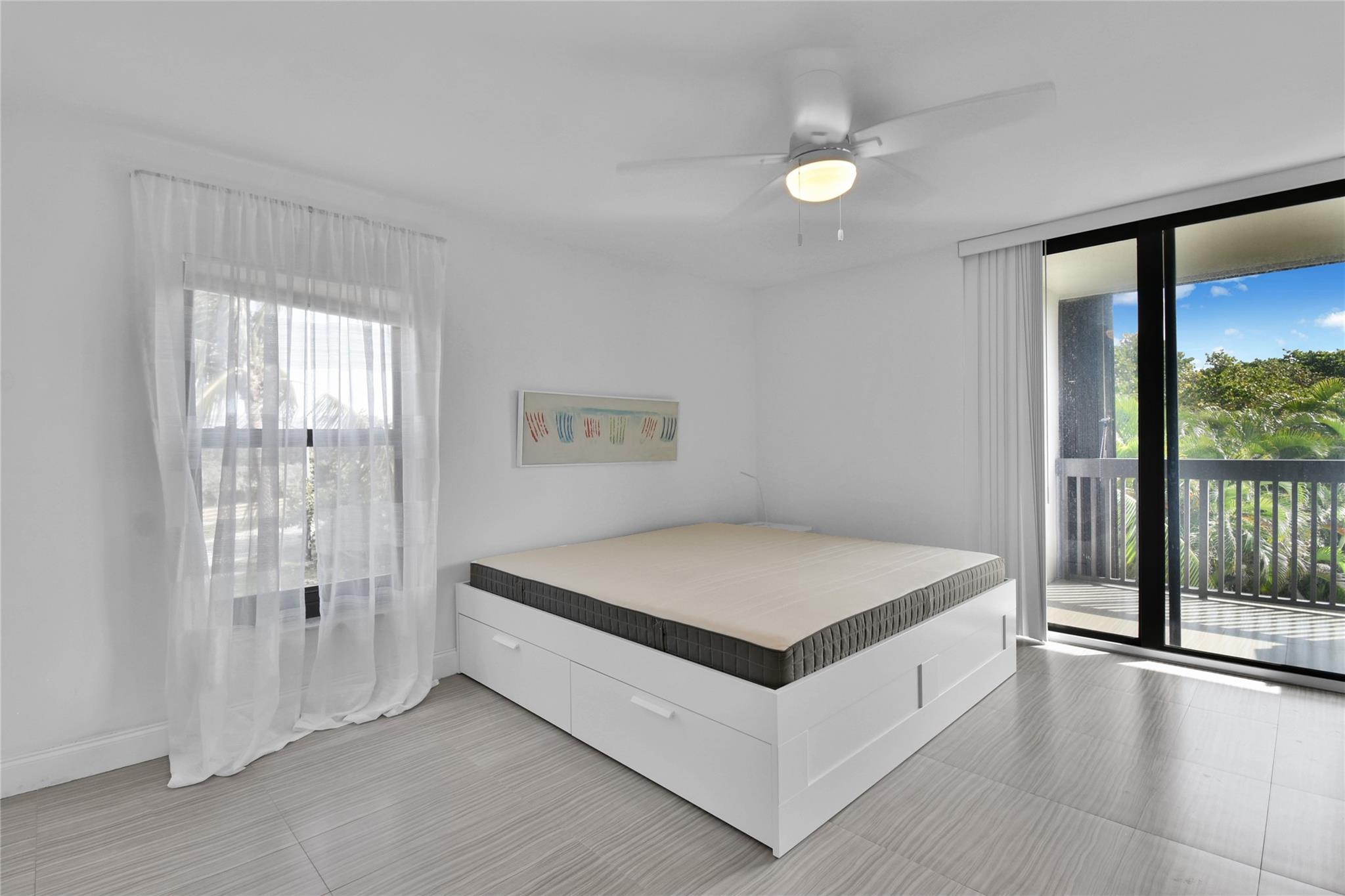 4201 N Ocean Dr #301 Hollywood, FL 33019